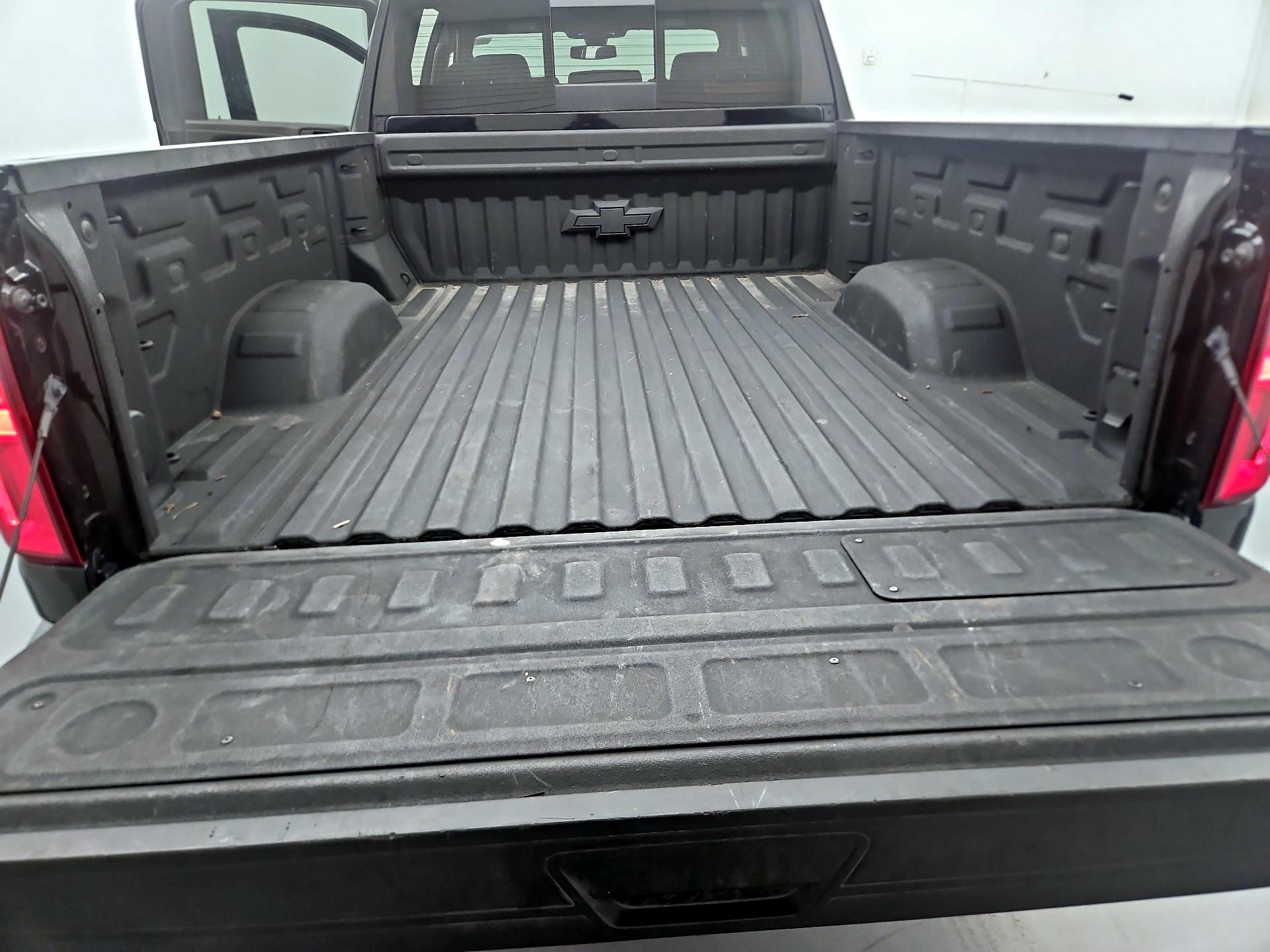 Thumbnail: 2023 Chevrolet Silverado 2500 - 18