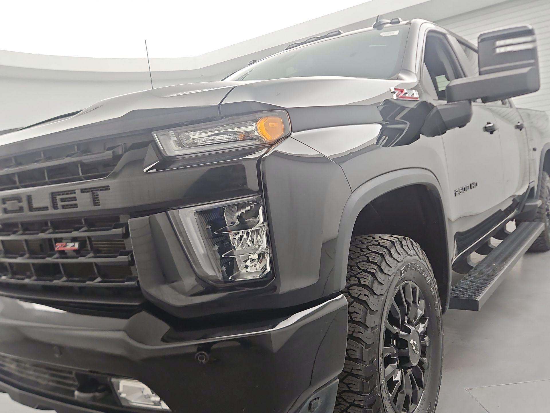Thumbnail: 2023 Chevrolet Silverado 2500 - 3
