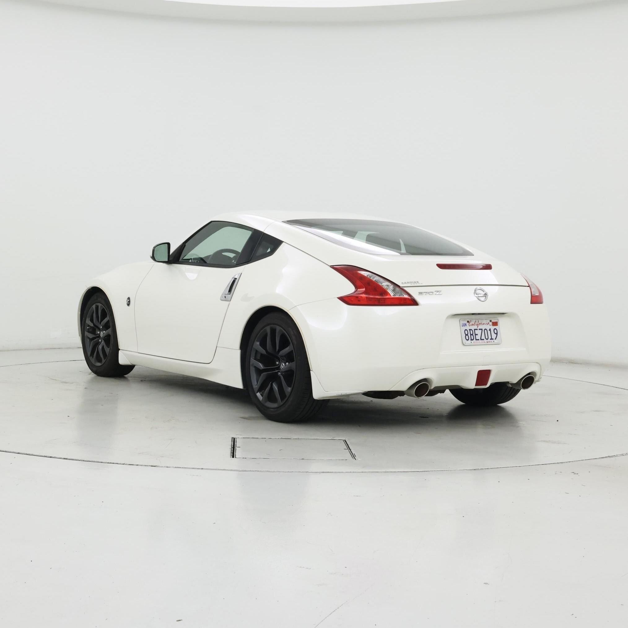 Thumbnail: 2016 Nissan Z - 2