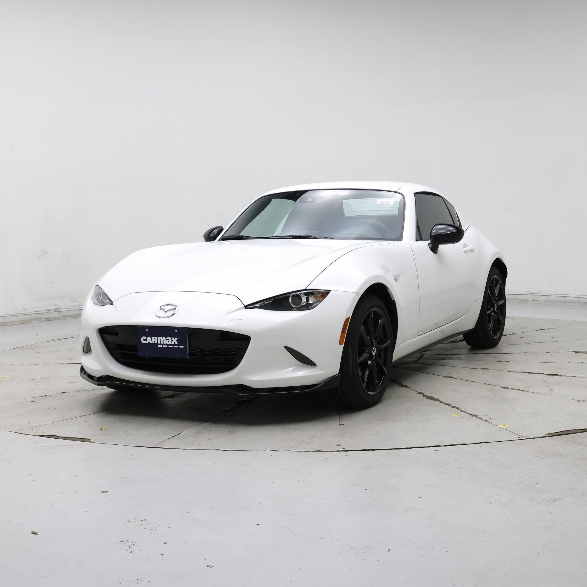 Thumbnail: 2021 Mazda MX-5 Miata - 4