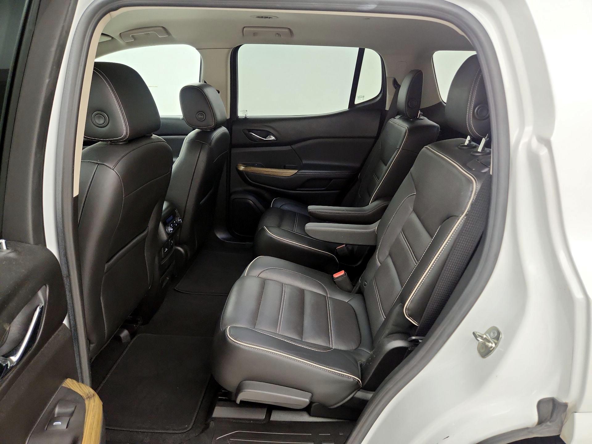 Thumbnail: 2018 GMC Acadia - 17