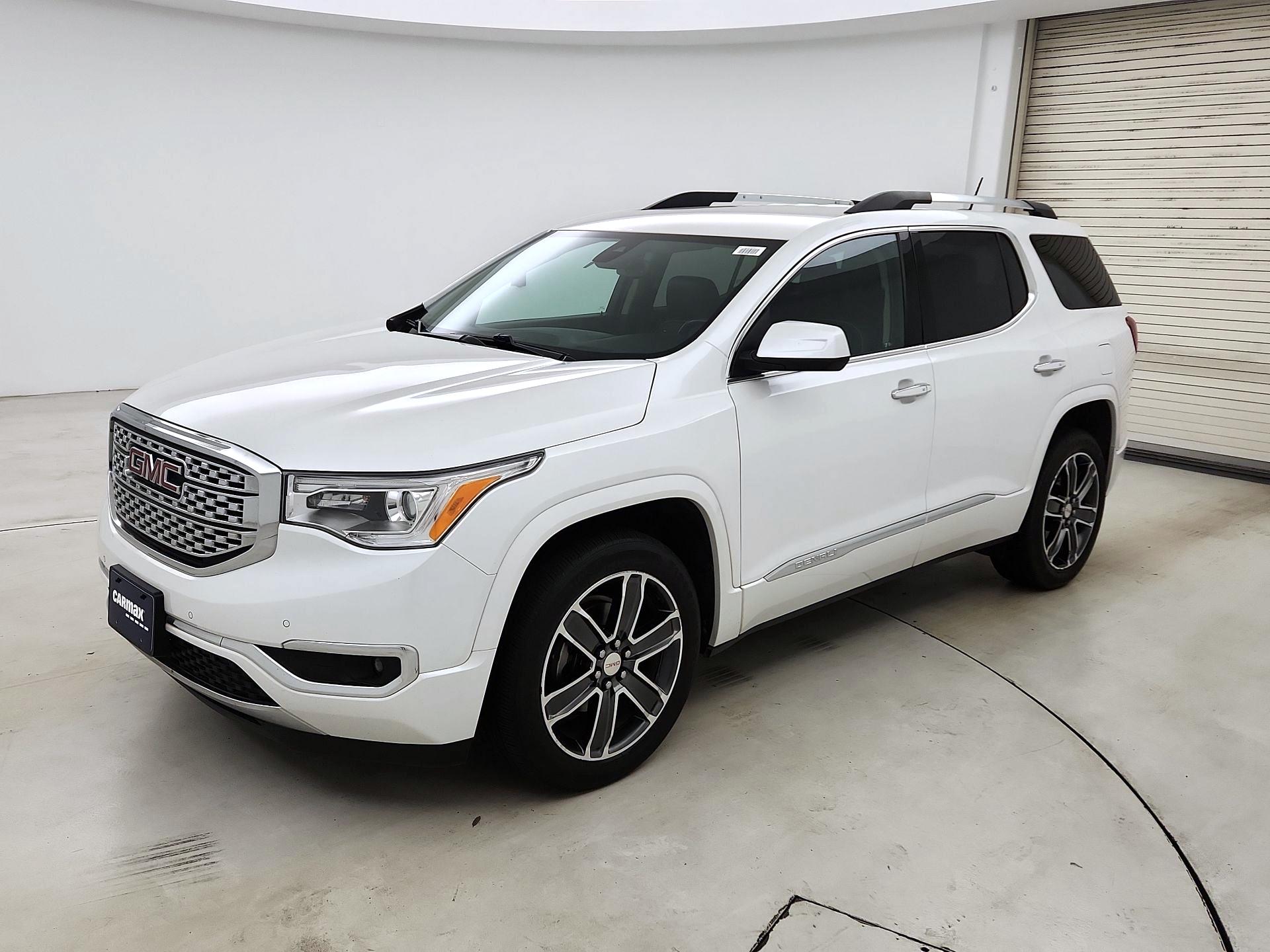 Thumbnail: 2018 GMC Acadia - 3