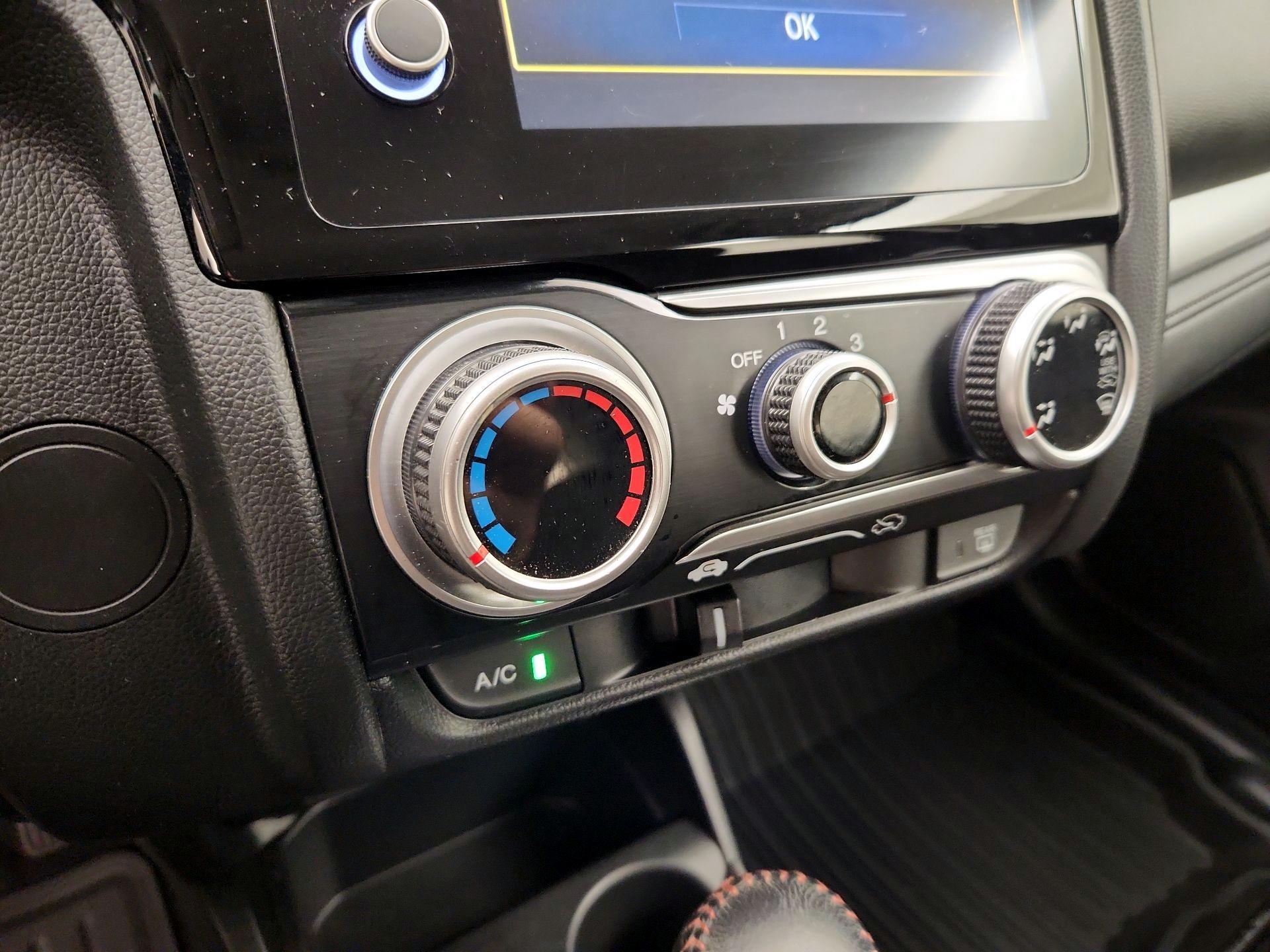 Thumbnail: 2019 Honda Fit - 16