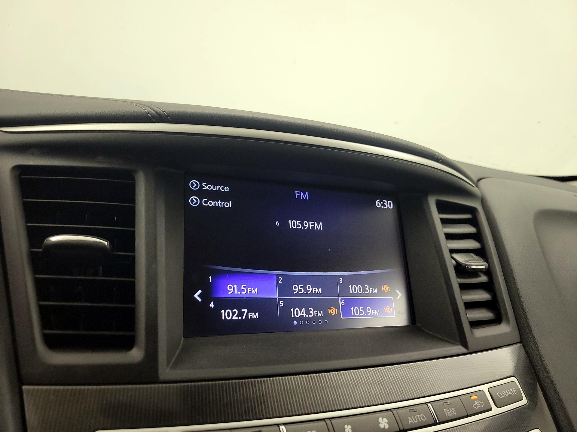 Thumbnail: 2018 INFINITI QX60 - 16