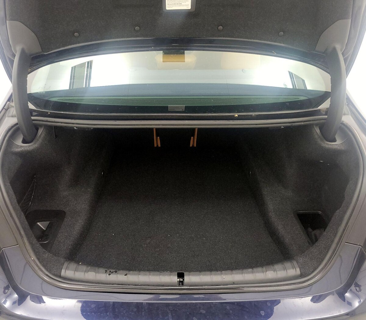 Trunk/Cargo (Seats Up)