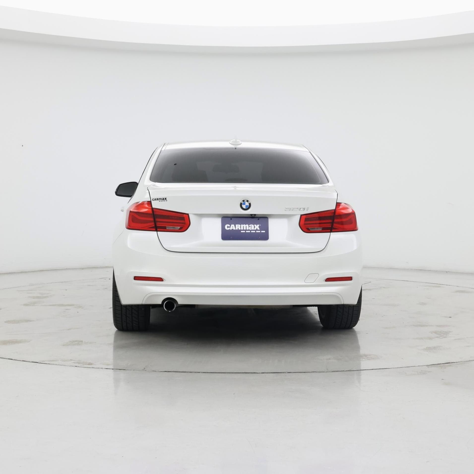 Thumbnail: 2018 BMW 3 Series - 6