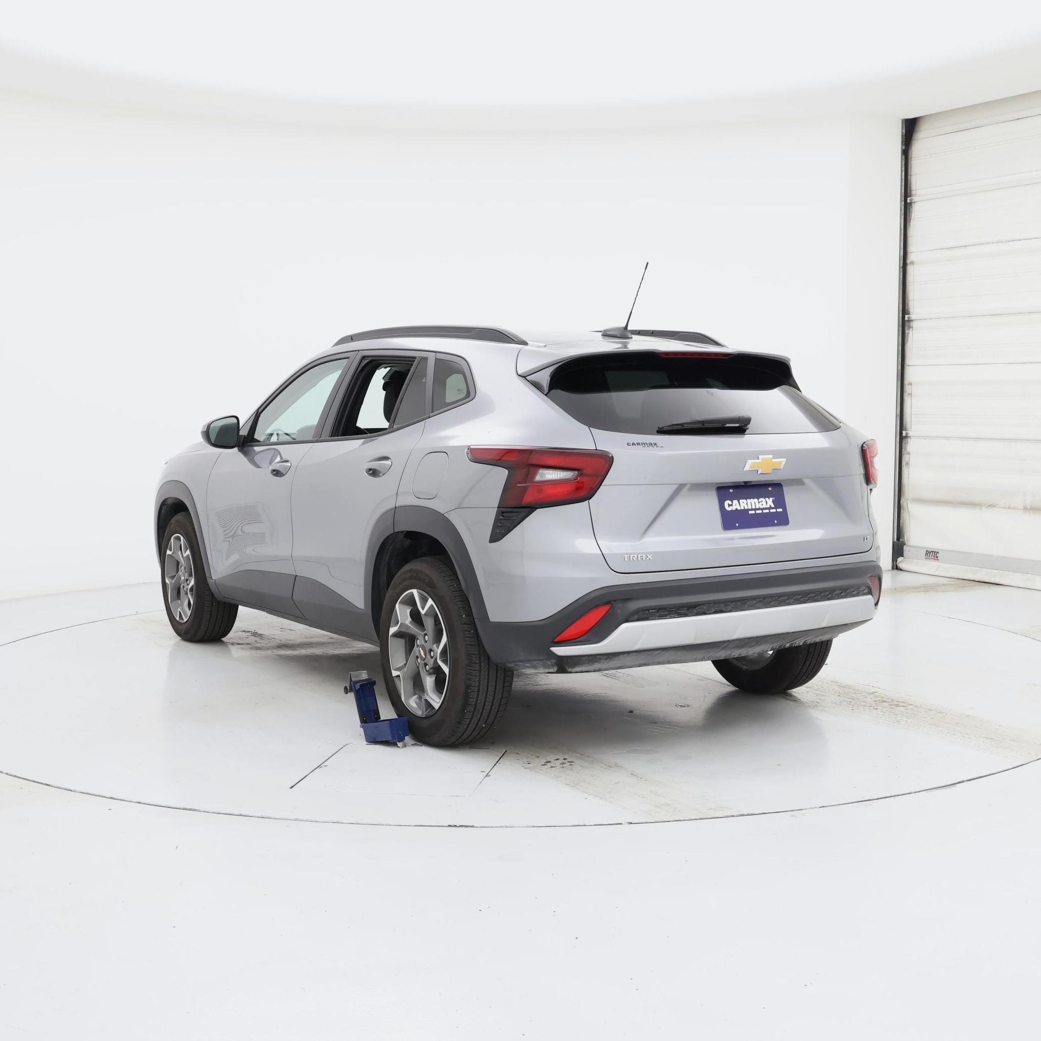 Thumbnail: 2025 Chevrolet Trax - 2