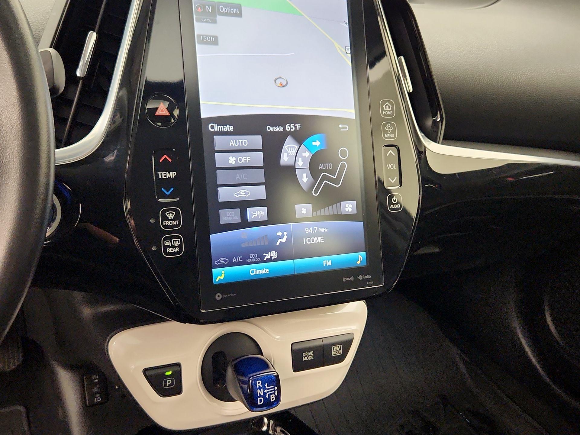 Thumbnail: 2018 Toyota Prius - 17