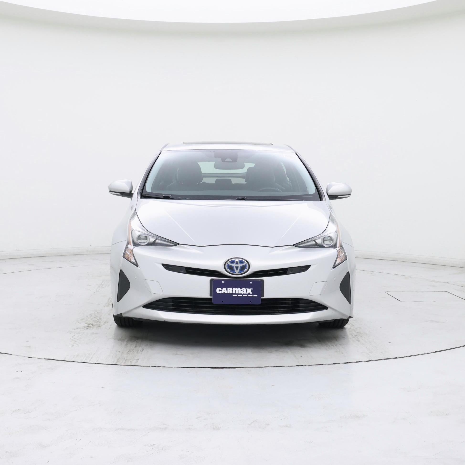 Thumbnail: 2018 Toyota Prius - 5