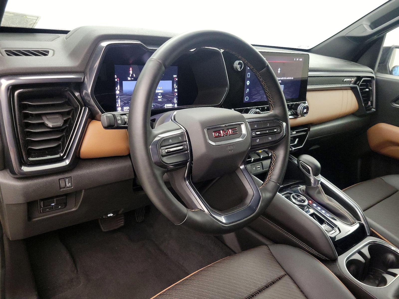 2023 GMC Canyon AT4 - Photo 10