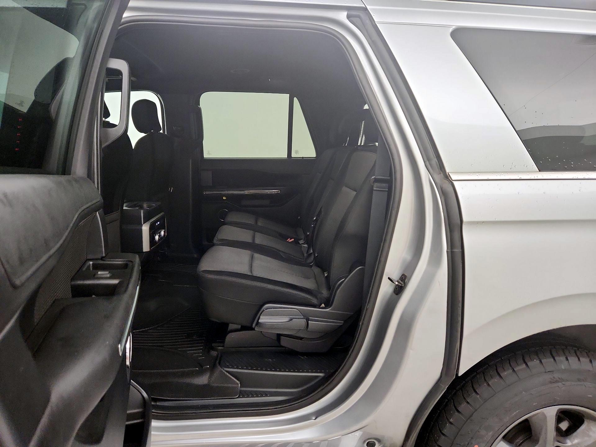 Thumbnail: 2020 Ford Expedition - 18