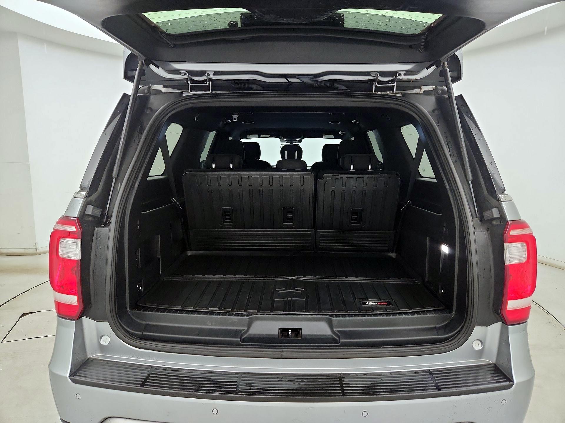 Thumbnail: 2020 Ford Expedition - 20