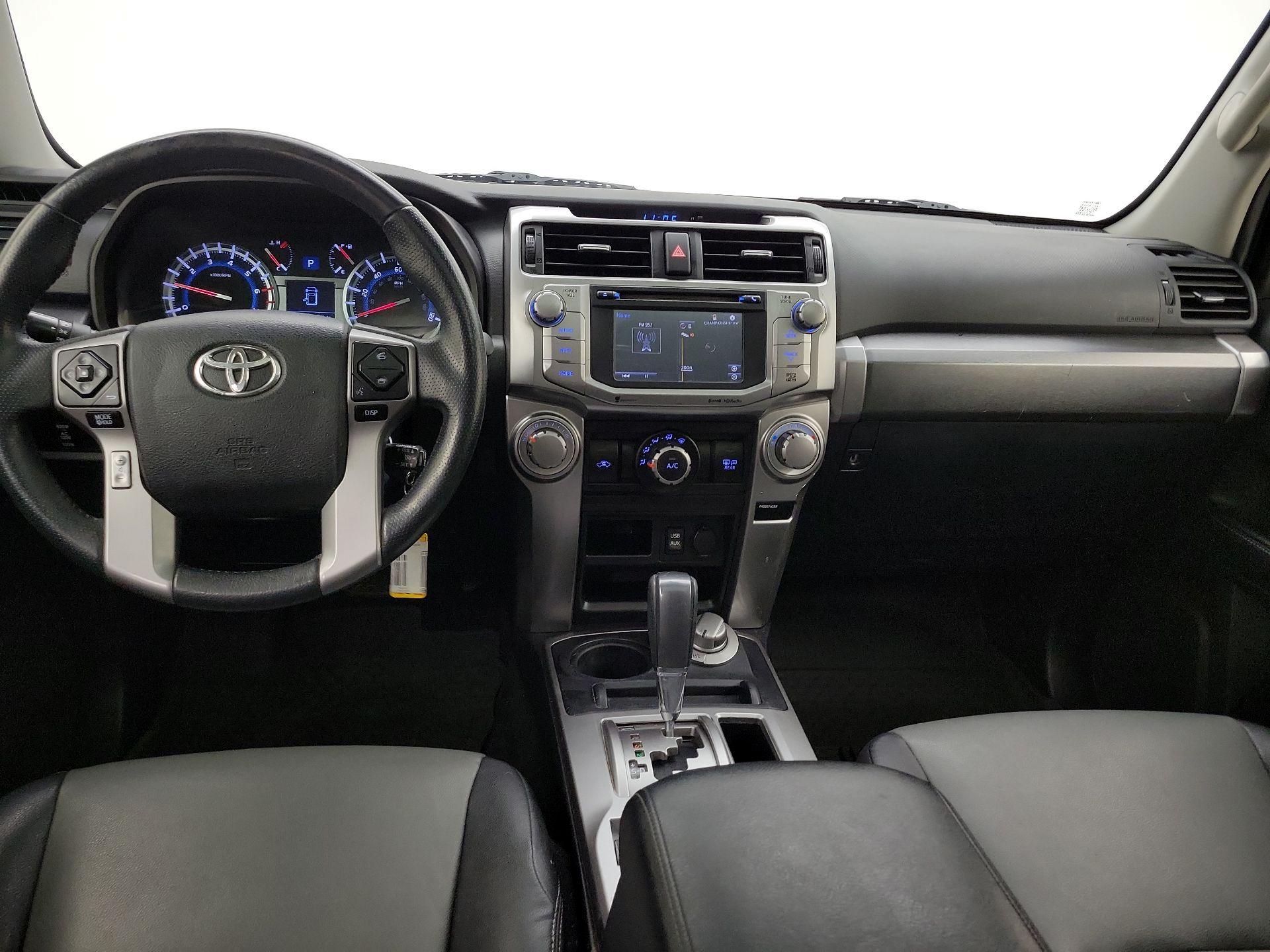 Thumbnail: 2017 Toyota 4Runner - 9