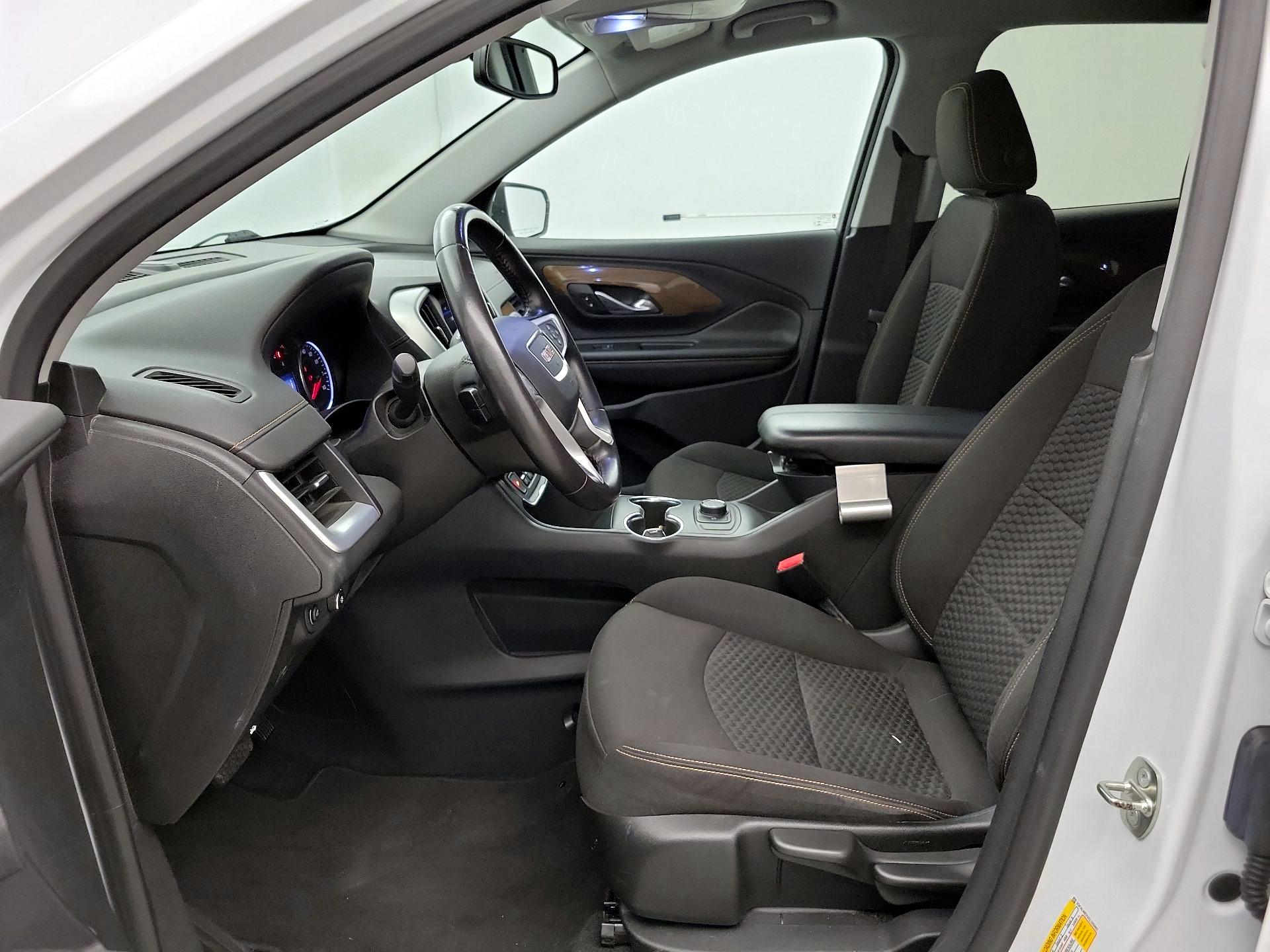 Thumbnail: 2019 GMC Terrain - 11