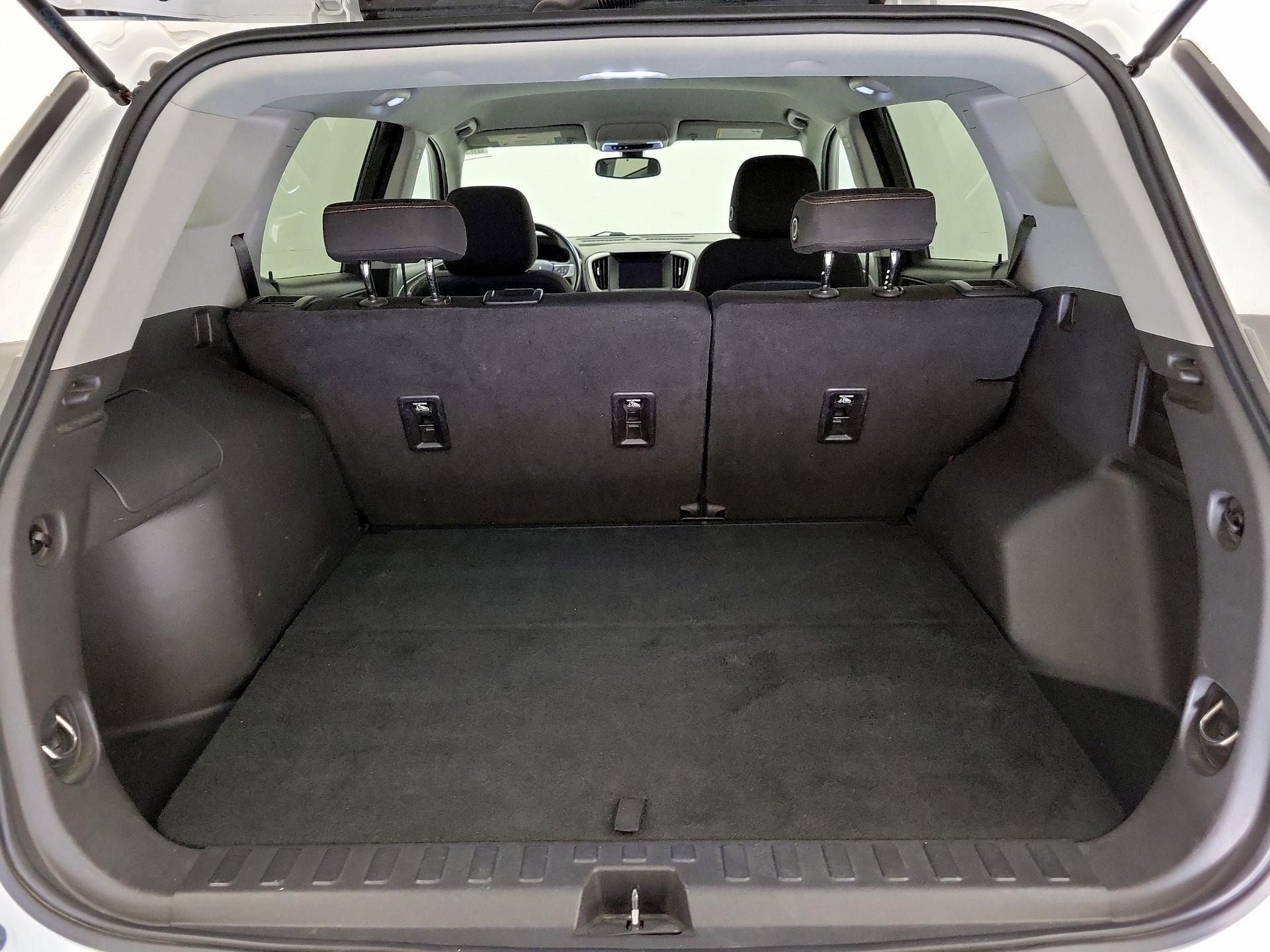 Thumbnail: 2019 GMC Terrain - 20