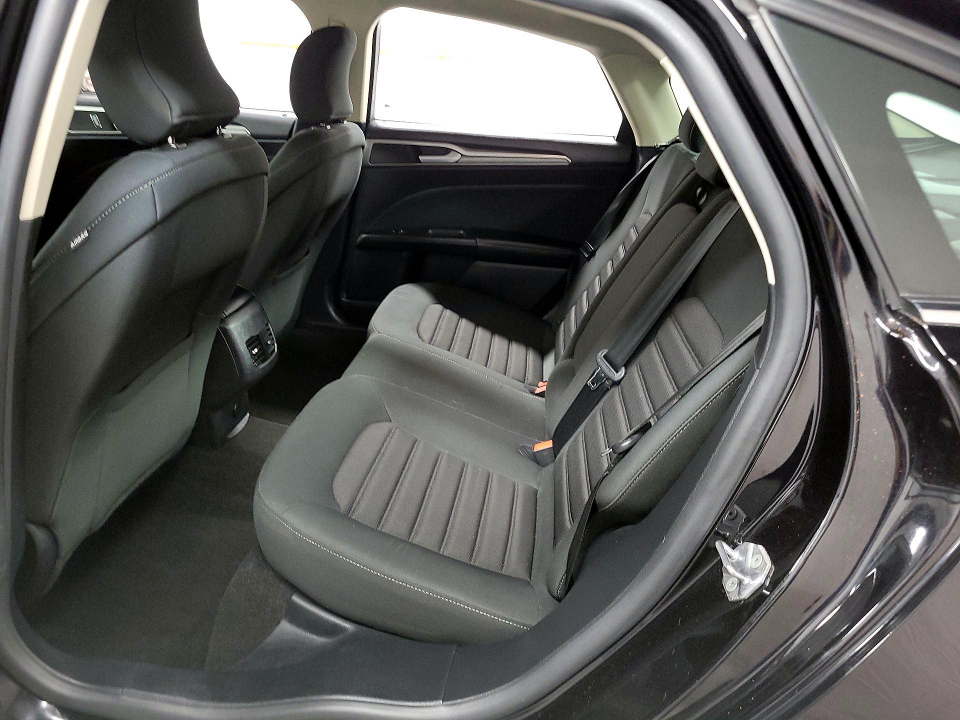 Thumbnail: 2019 Ford Fusion - 14