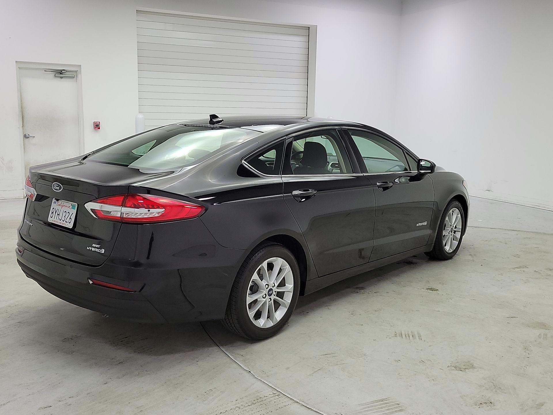 Thumbnail: 2019 Ford Fusion - 5