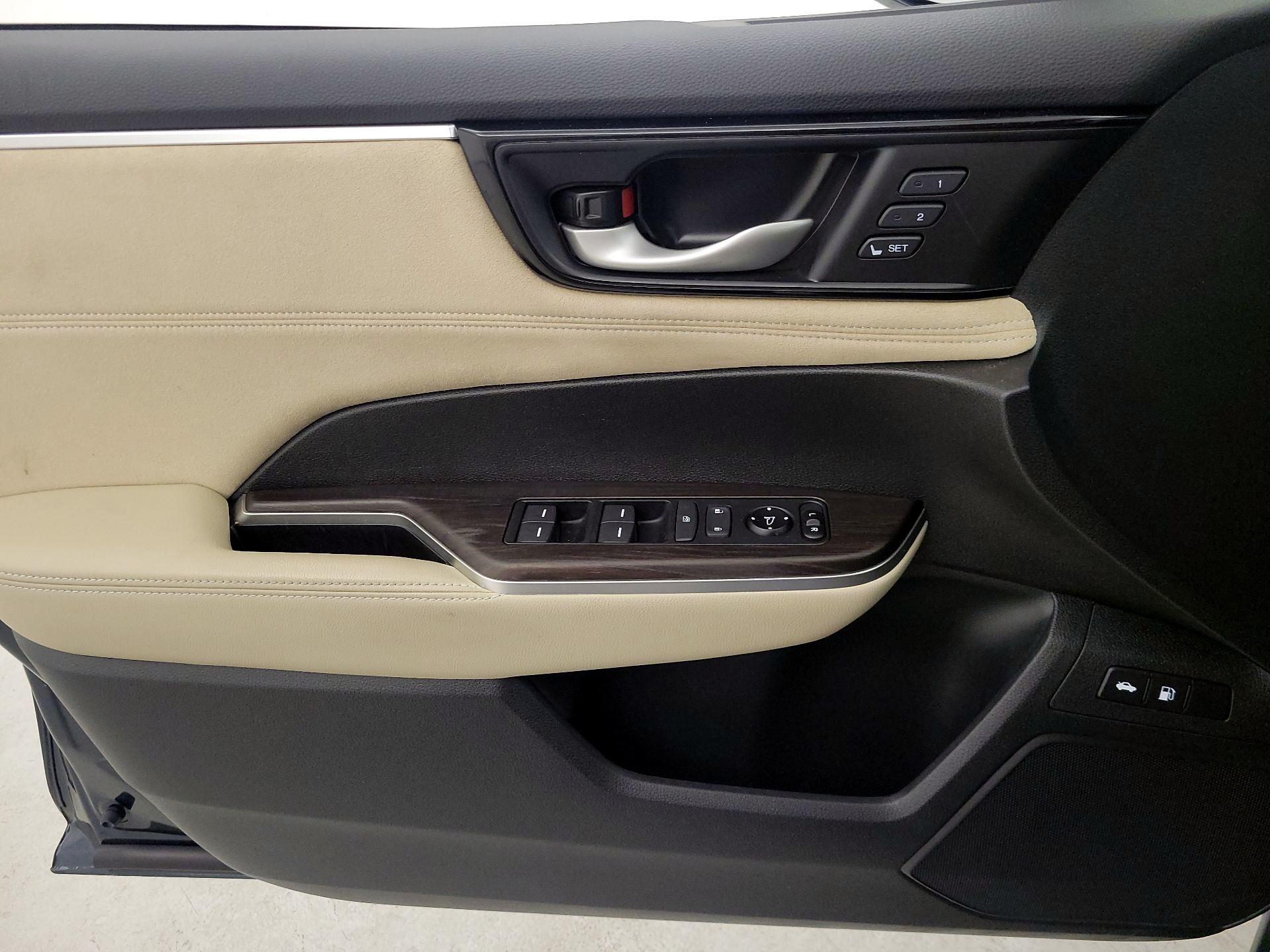 Thumbnail: 2019 Honda Clarity - 12