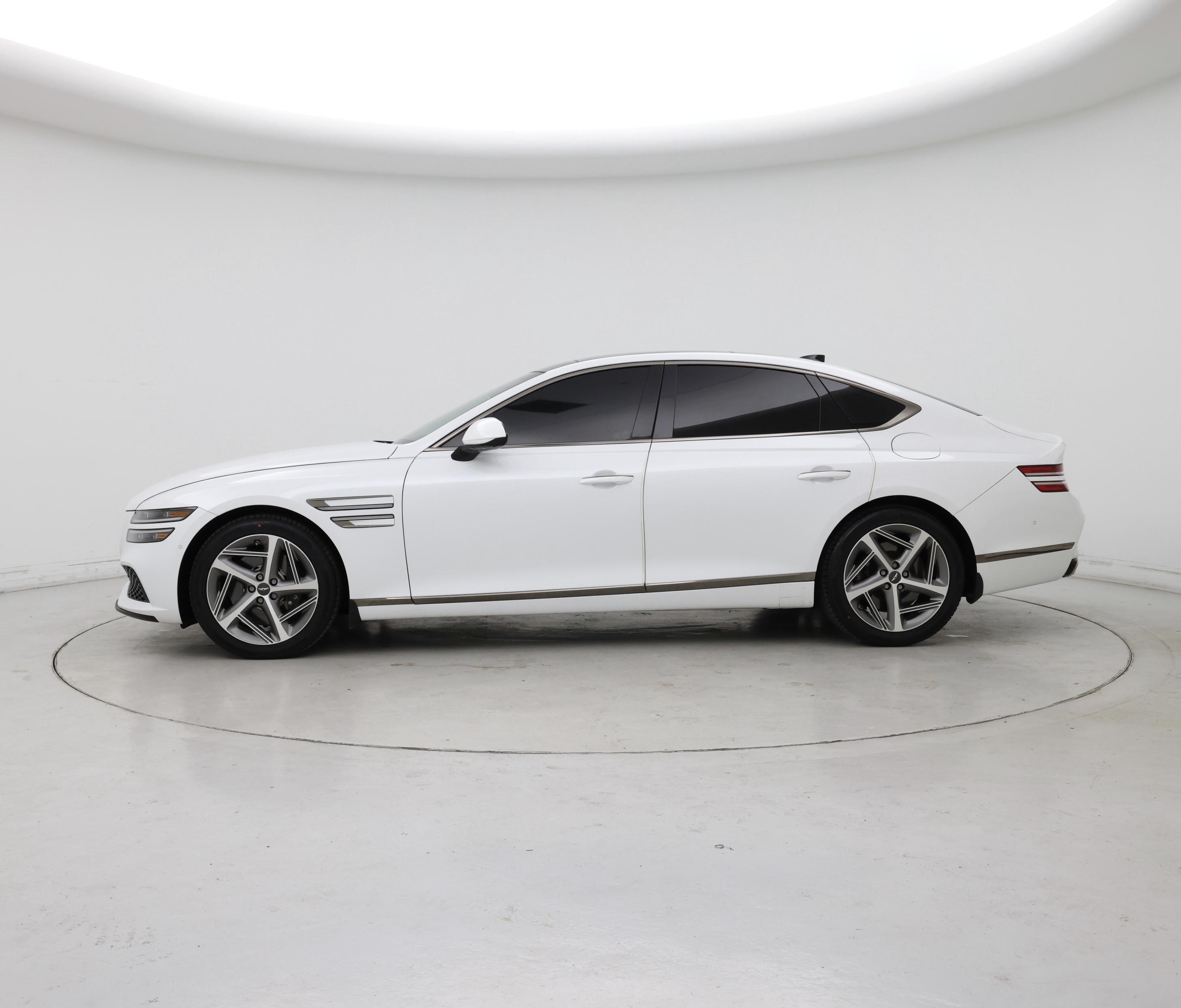 Thumbnail: 2023 Genesis G80 - 3