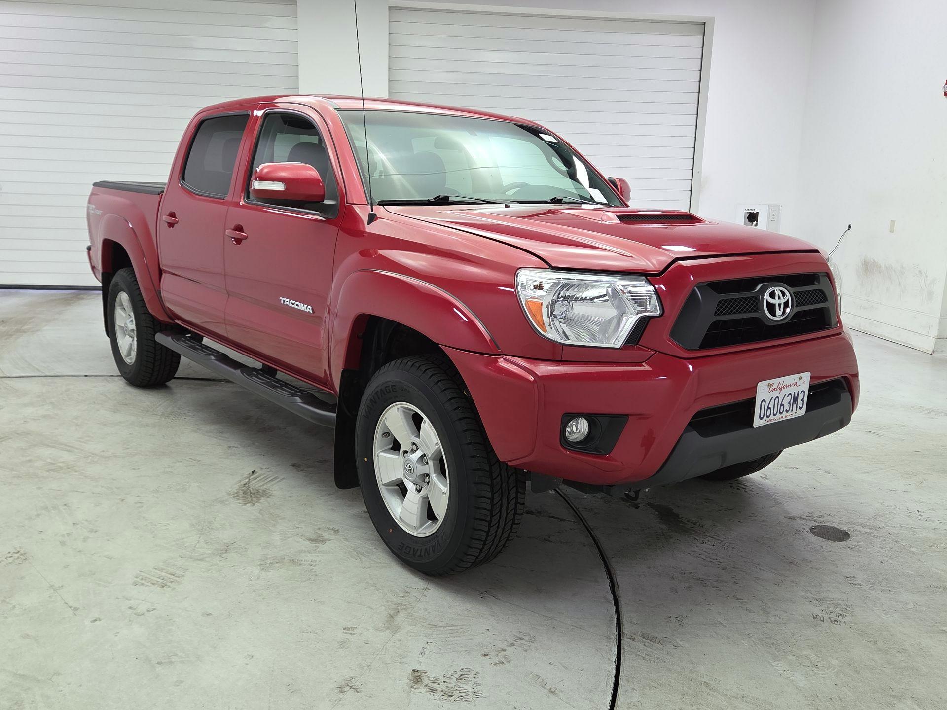 Thumbnail: 2015 Toyota Tacoma - 1