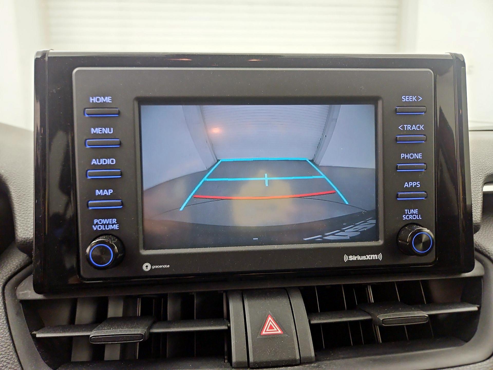 Thumbnail: 2020 Toyota RAV4 - 14