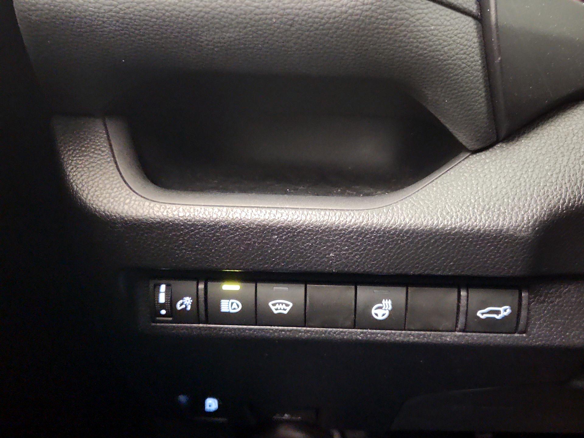 Thumbnail: 2024 Toyota RAV4 - 13