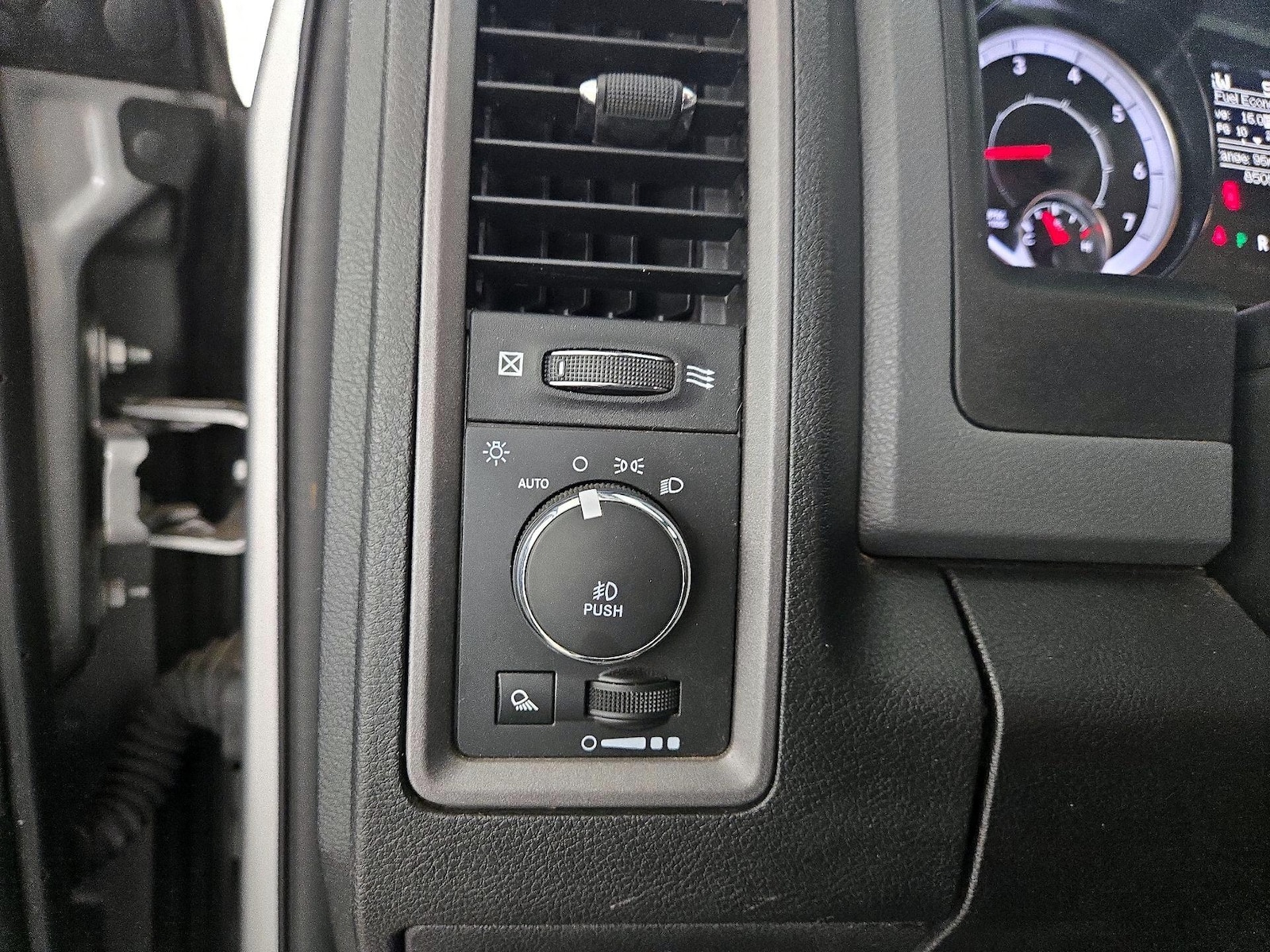 2020 RAM Ram 1500 Classic Tradesman - Photo 14
