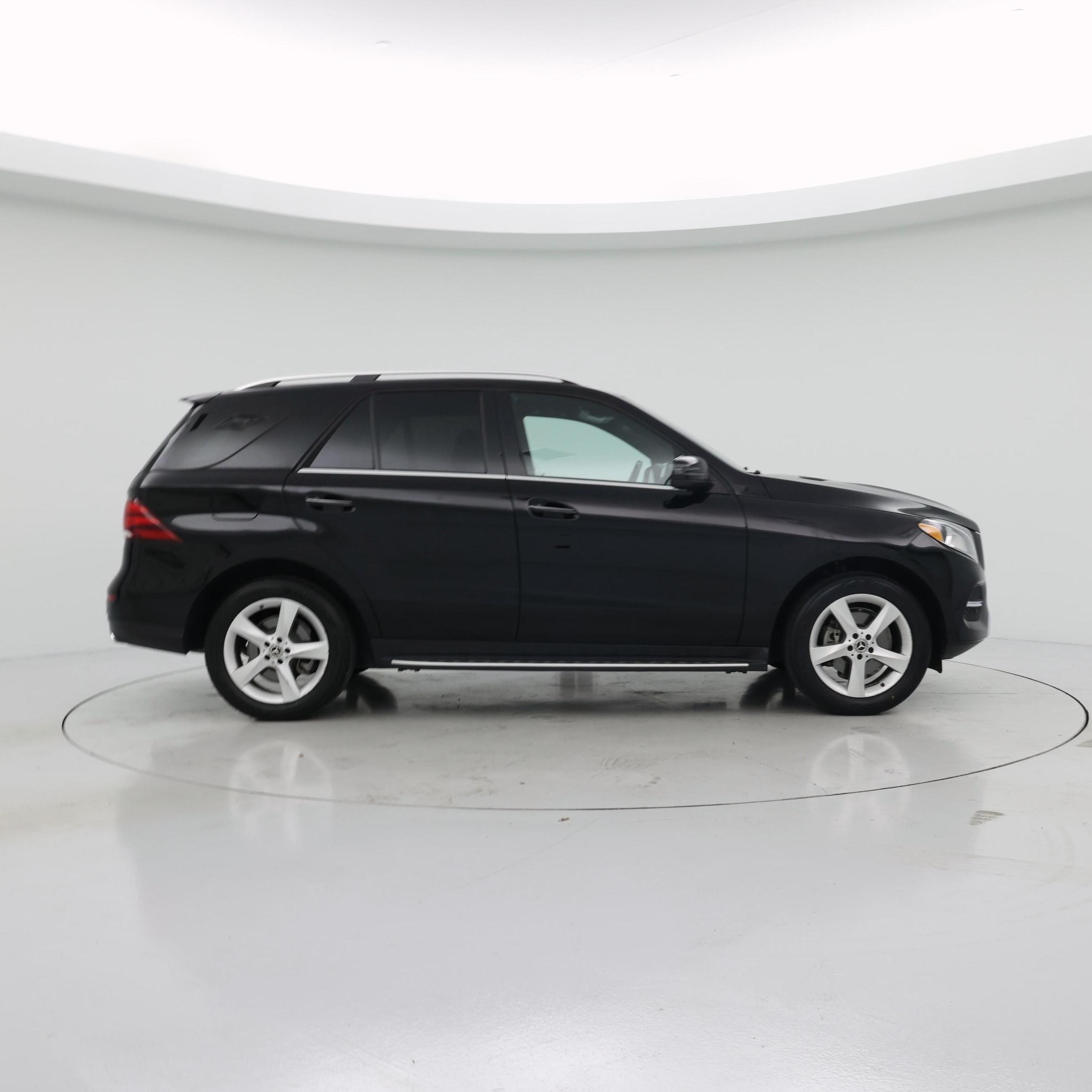 Thumbnail: 2017 Mercedes-Benz GLE - 7