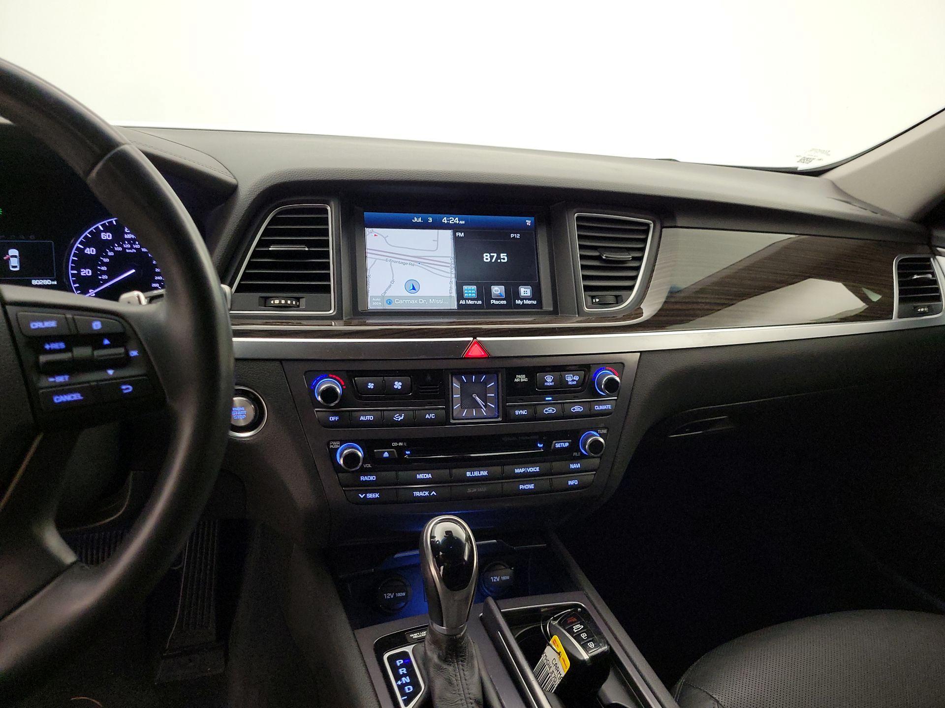 Thumbnail: 2016 Hyundai Genesis - 9