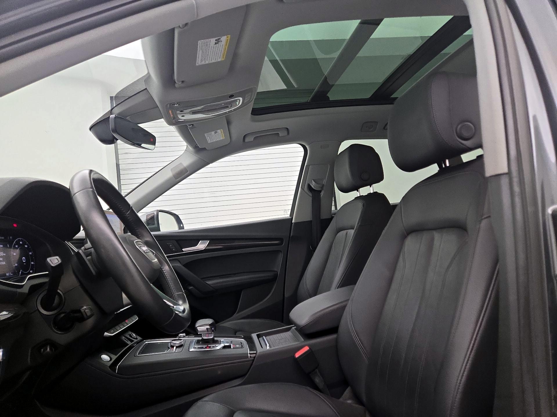 Thumbnail: 2020 Audi Q5 - 20