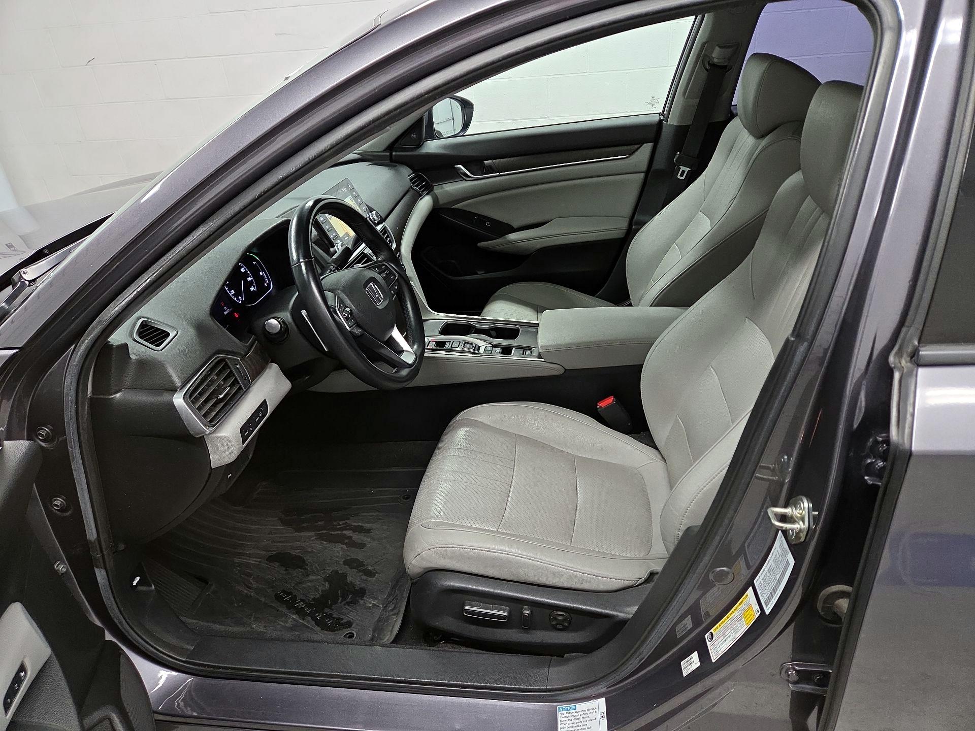 Thumbnail: 2019 Honda Accord - 9