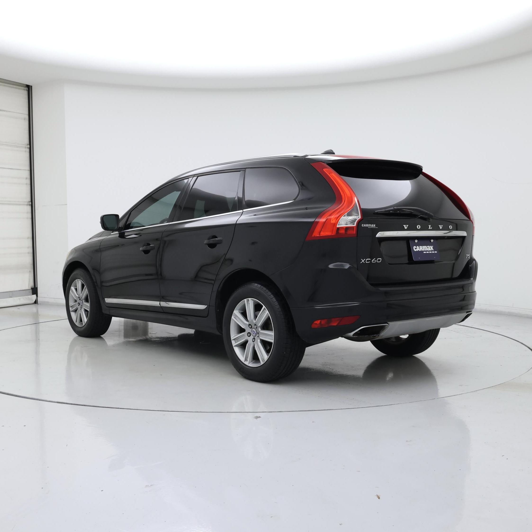 Thumbnail: 2017 Volvo XC60 - 2