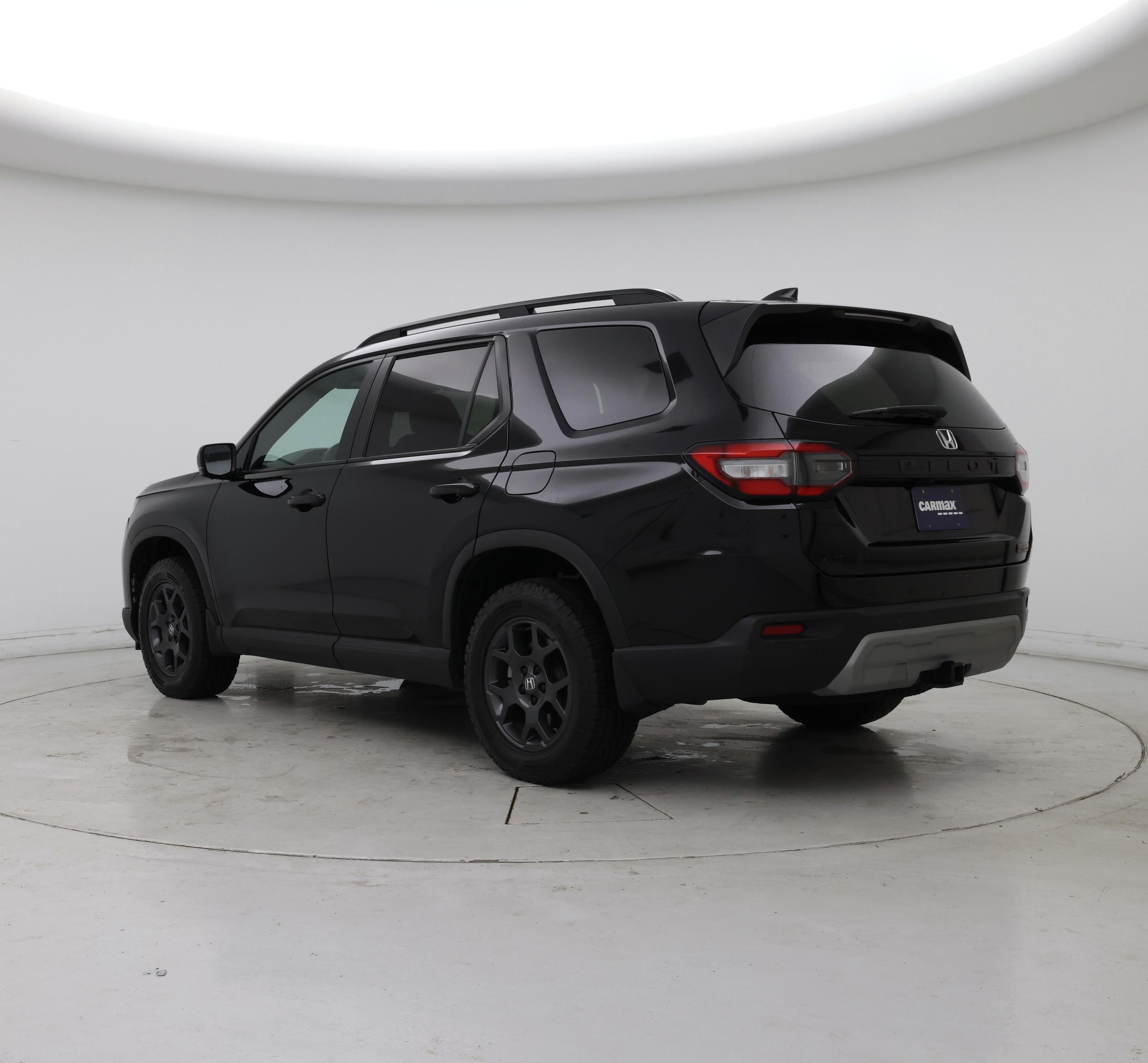 Thumbnail: 2025 Honda Pilot - 2