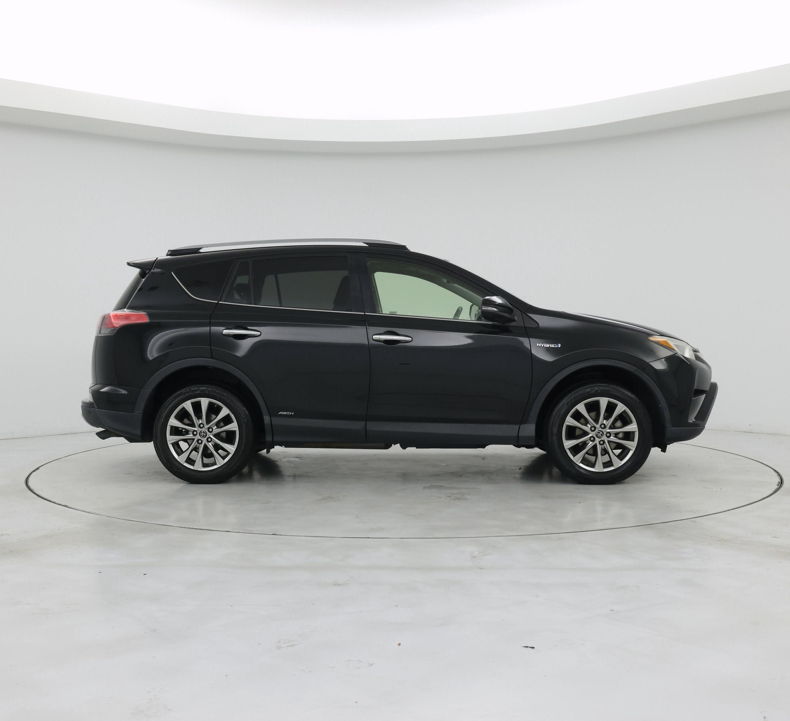 Thumbnail: 2018 Toyota RAV4 - 7
