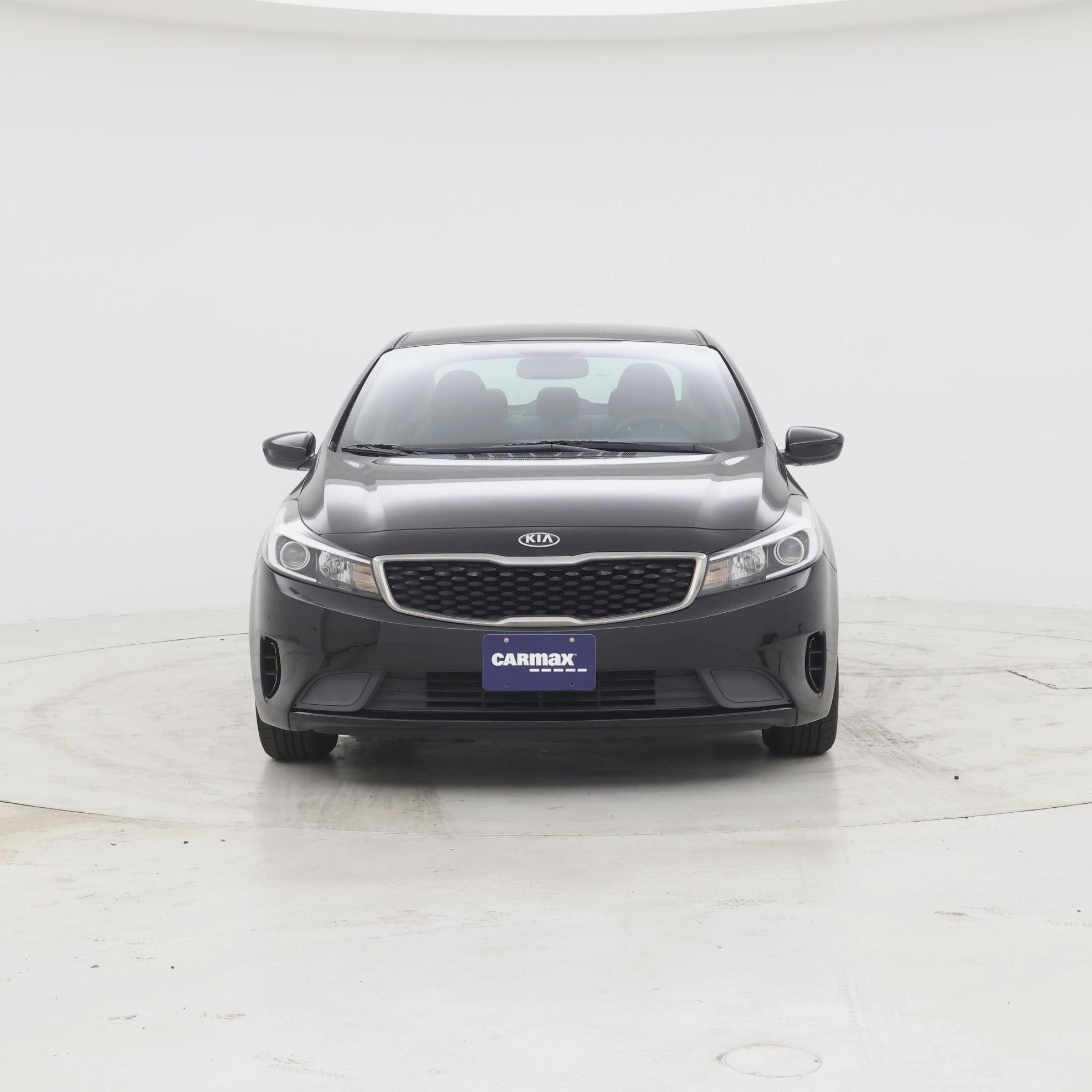 Thumbnail: 2017 Kia Forte - 5