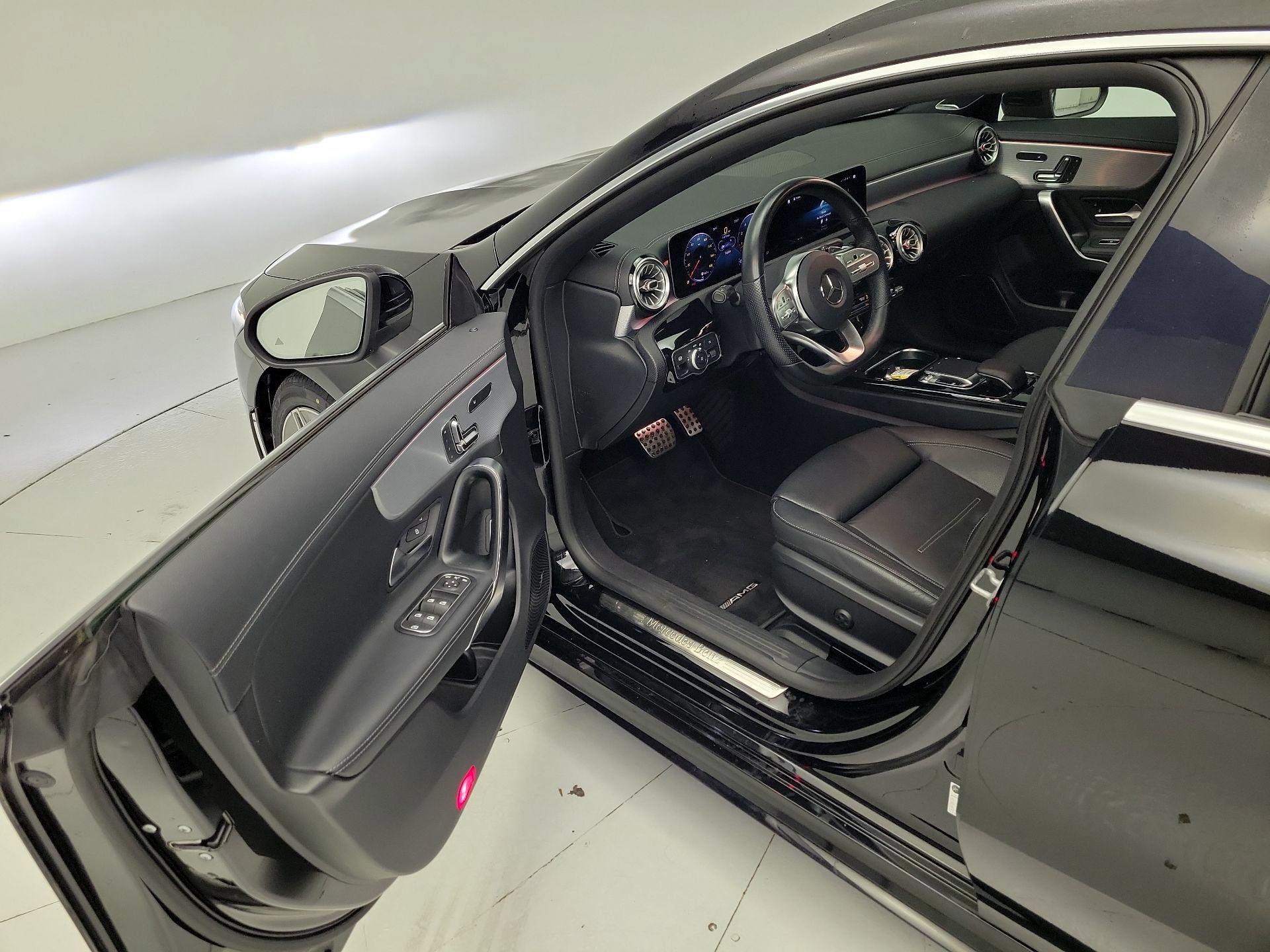 Thumbnail: 2020 Mercedes-Benz CLA - 11