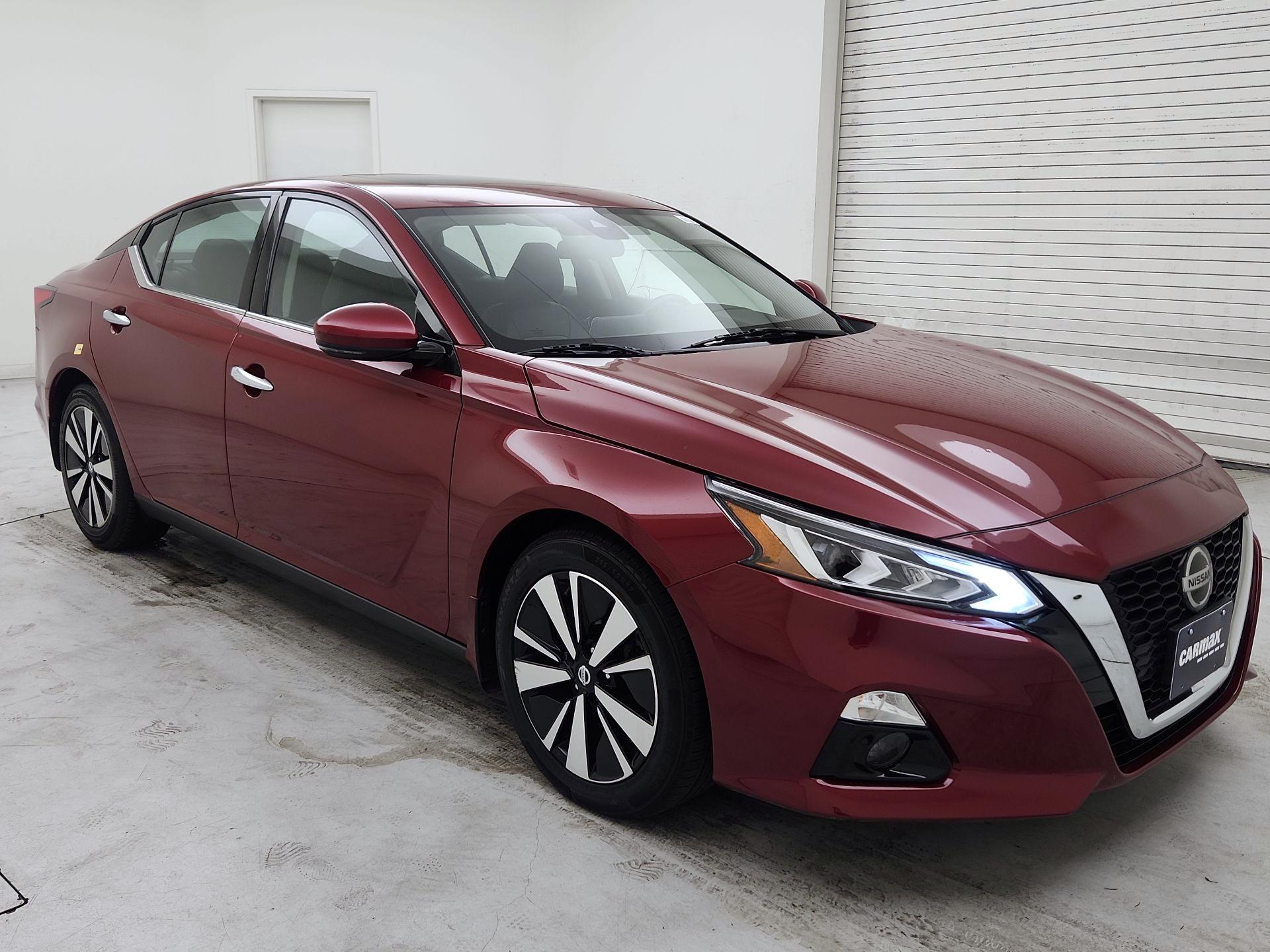 Thumbnail: 2021 Nissan Altima - 1