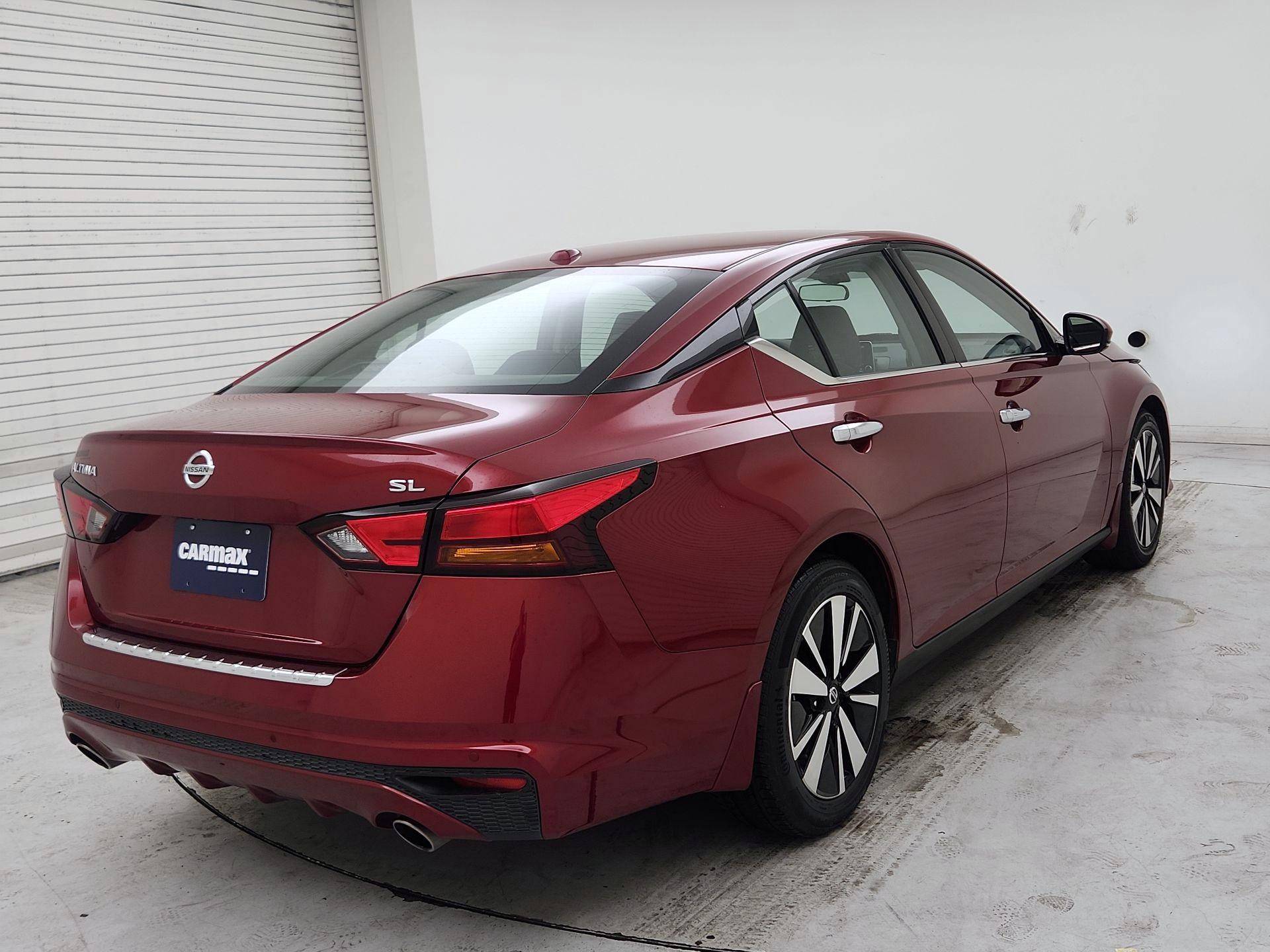 Thumbnail: 2021 Nissan Altima - 5