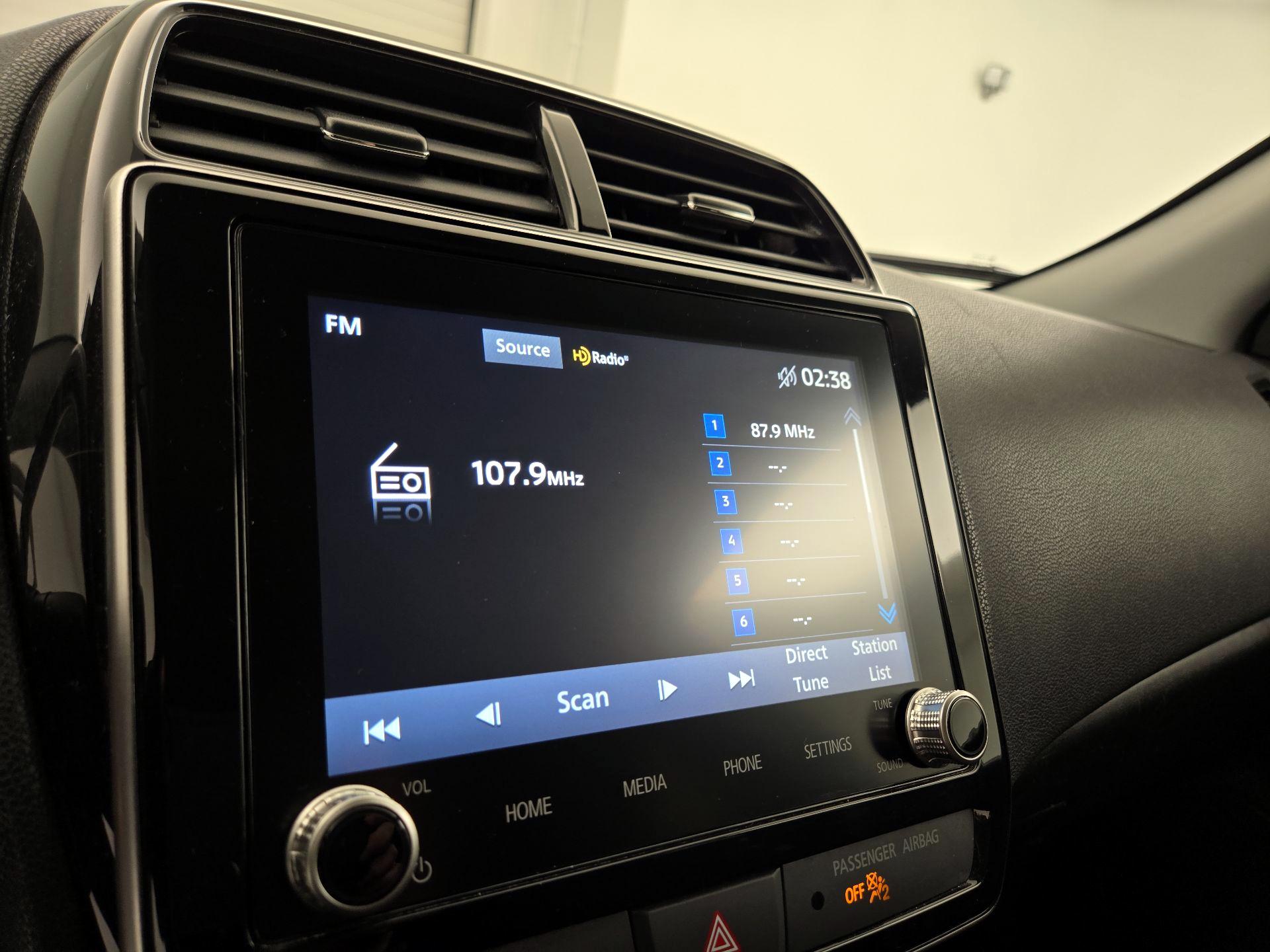 Thumbnail: 2021 Mitsubishi Outlander Sport - 15