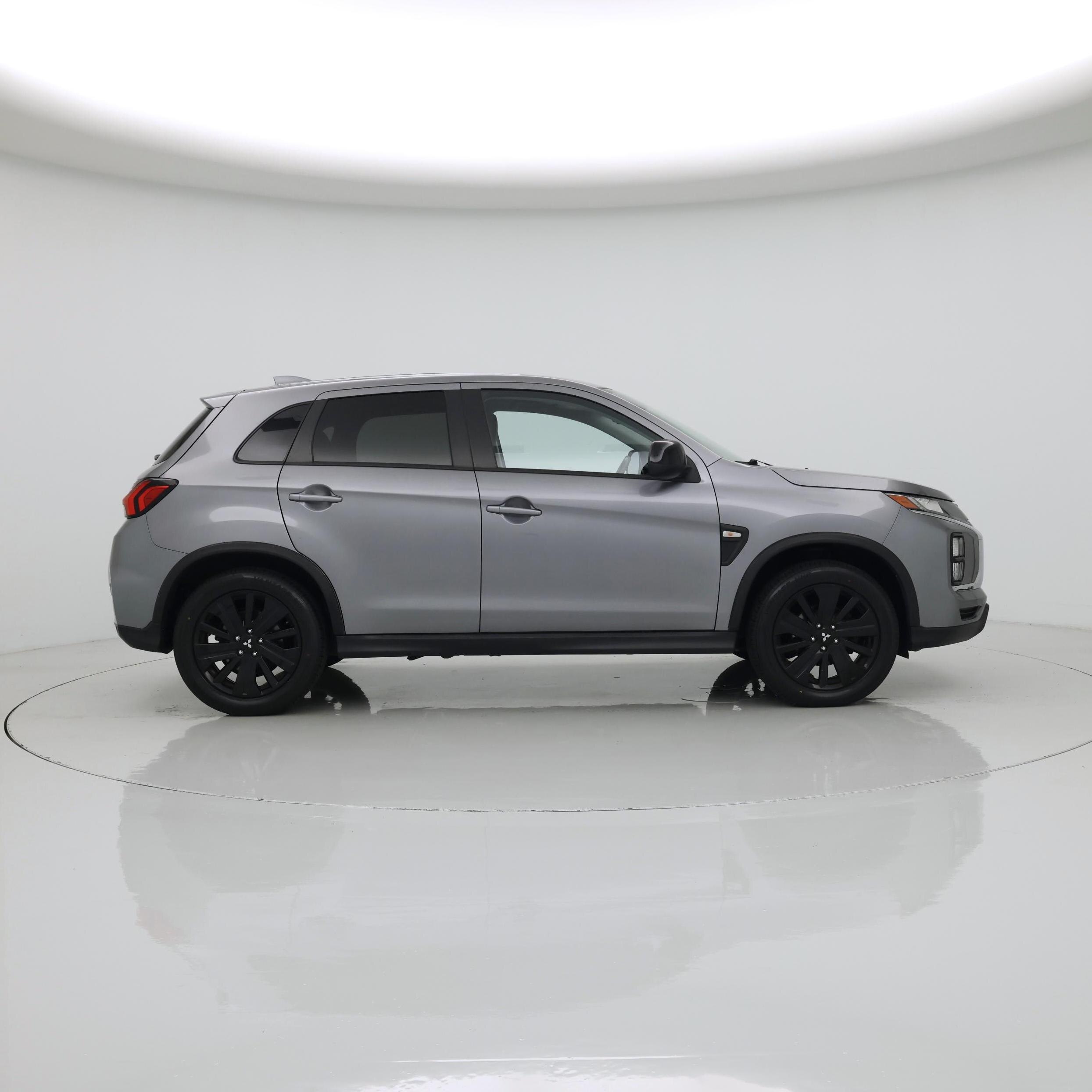 Thumbnail: 2021 Mitsubishi Outlander Sport - 7