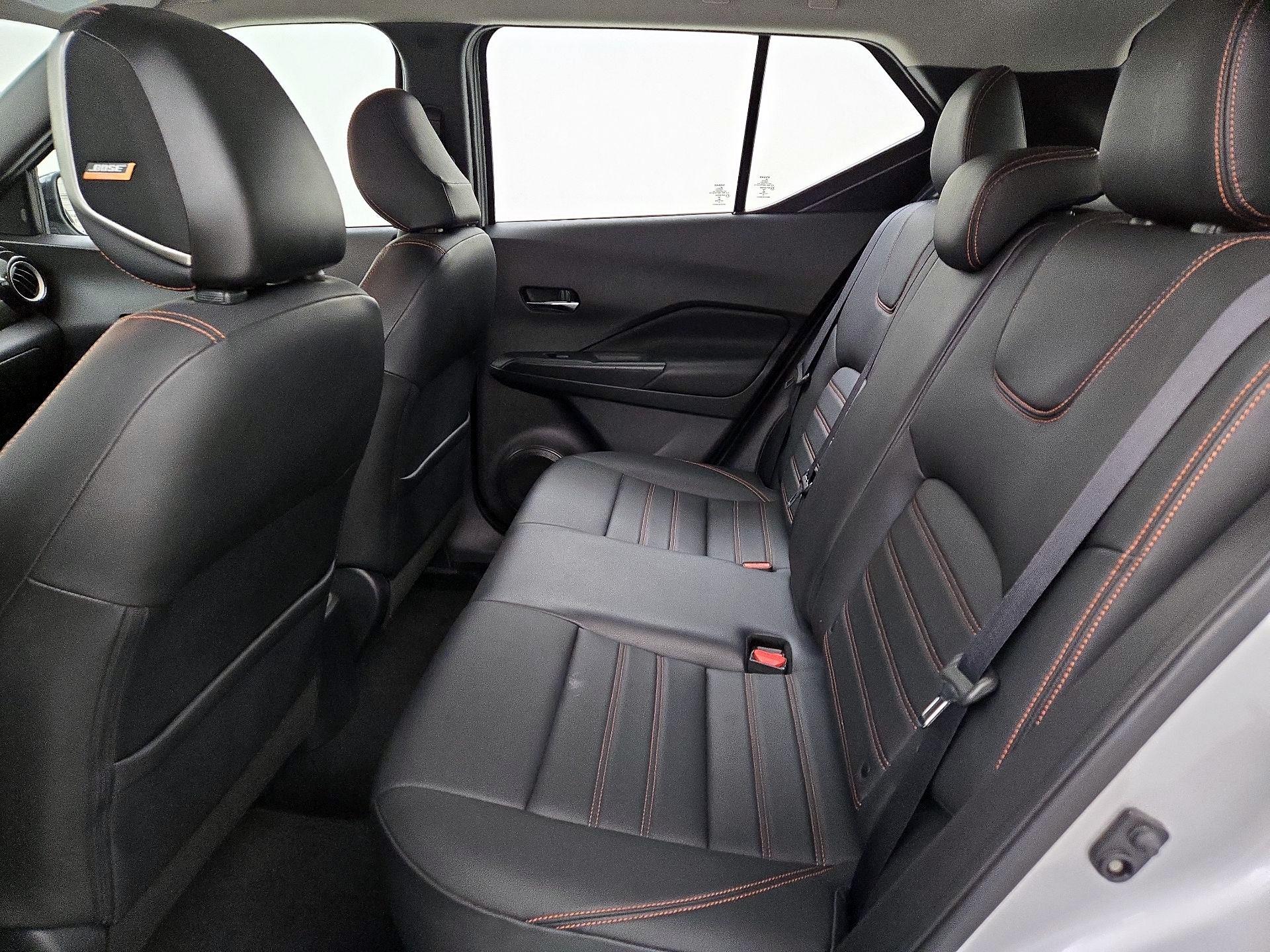 Thumbnail: 2019 Nissan Kicks - 19