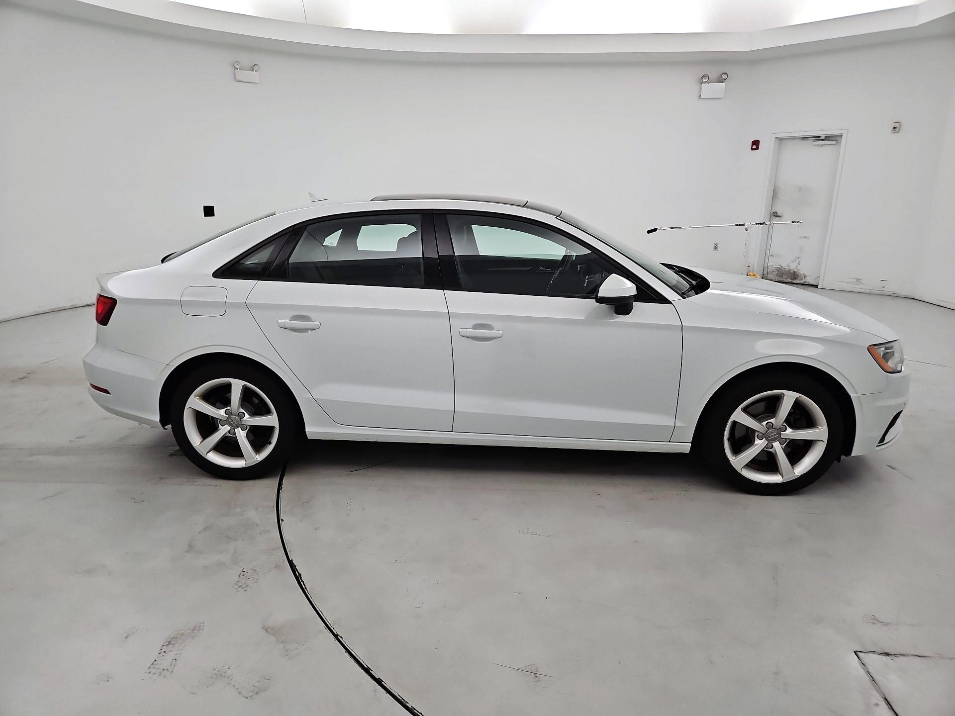 Thumbnail: 2016 Audi A3 - 4