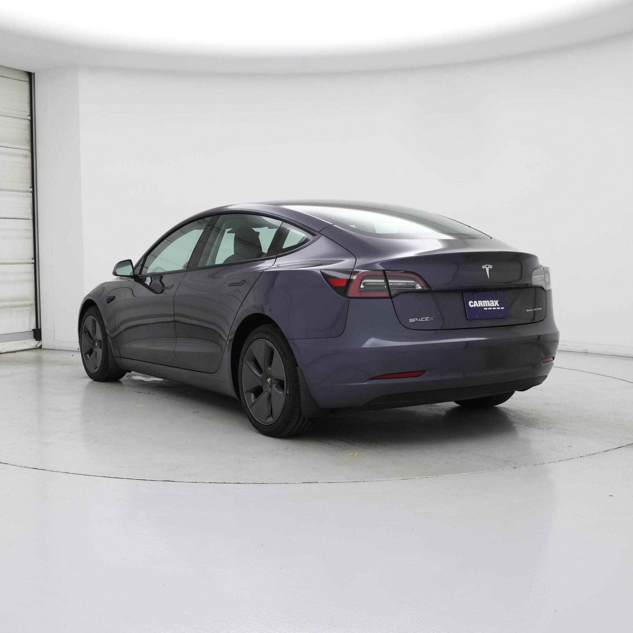 Thumbnail: 2023 Tesla Model 3 - 2