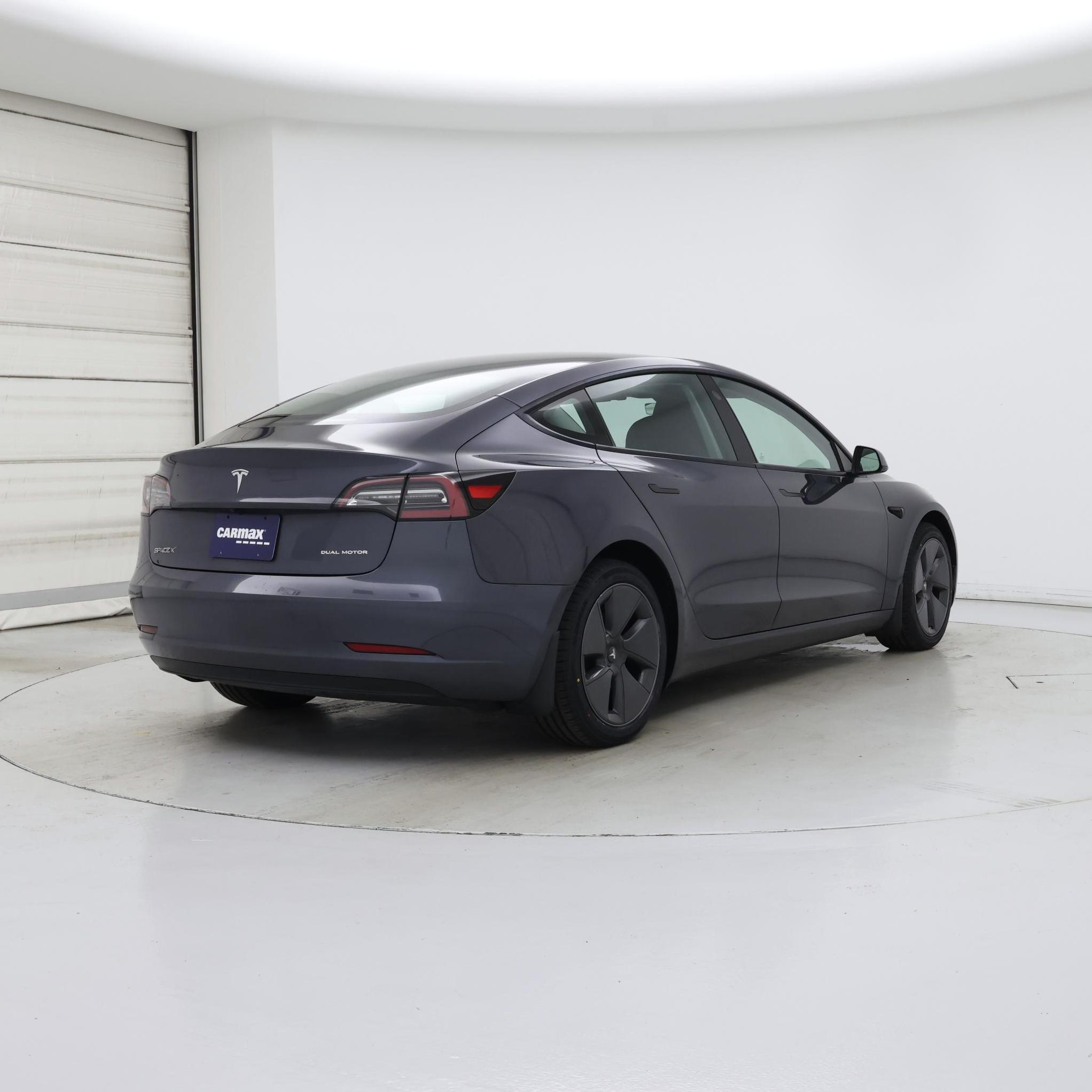 Thumbnail: 2023 Tesla Model 3 - 8