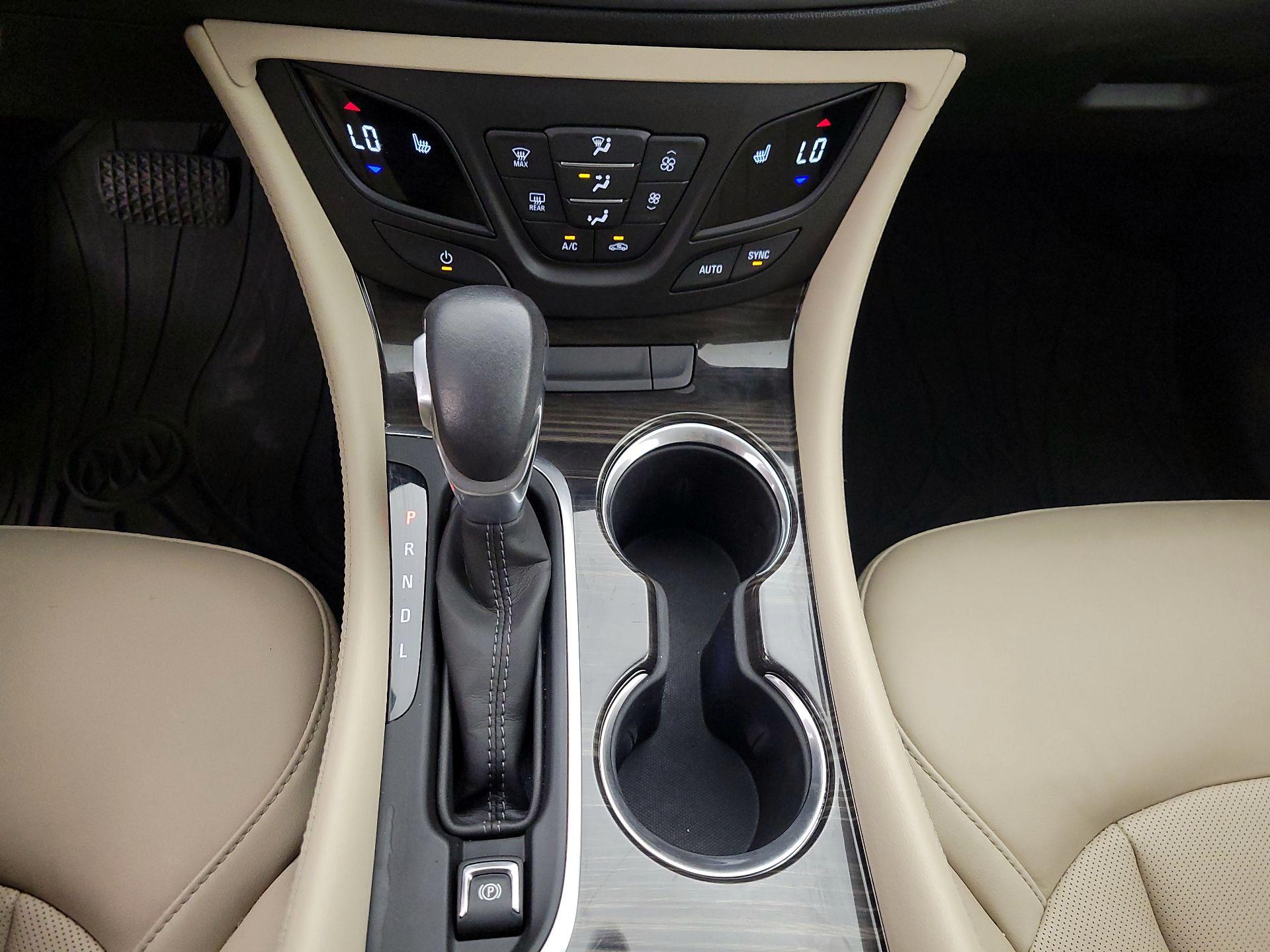 Thumbnail: 2019 Buick Envision - 18