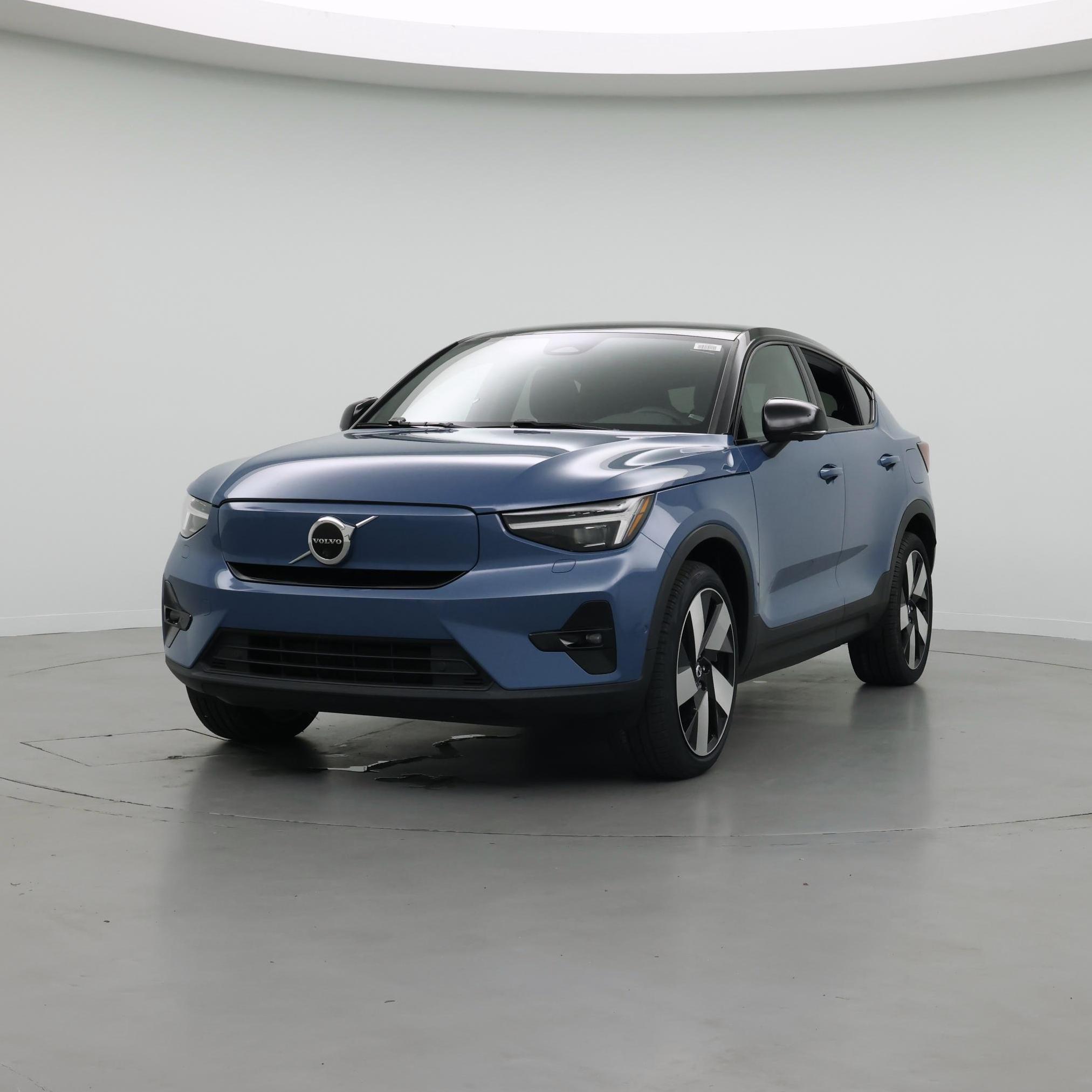 Thumbnail: 2022 Volvo C40 - 4