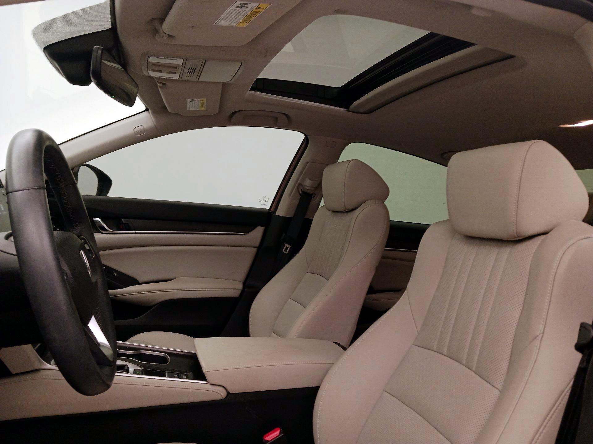 Thumbnail: 2019 Honda Accord - 19