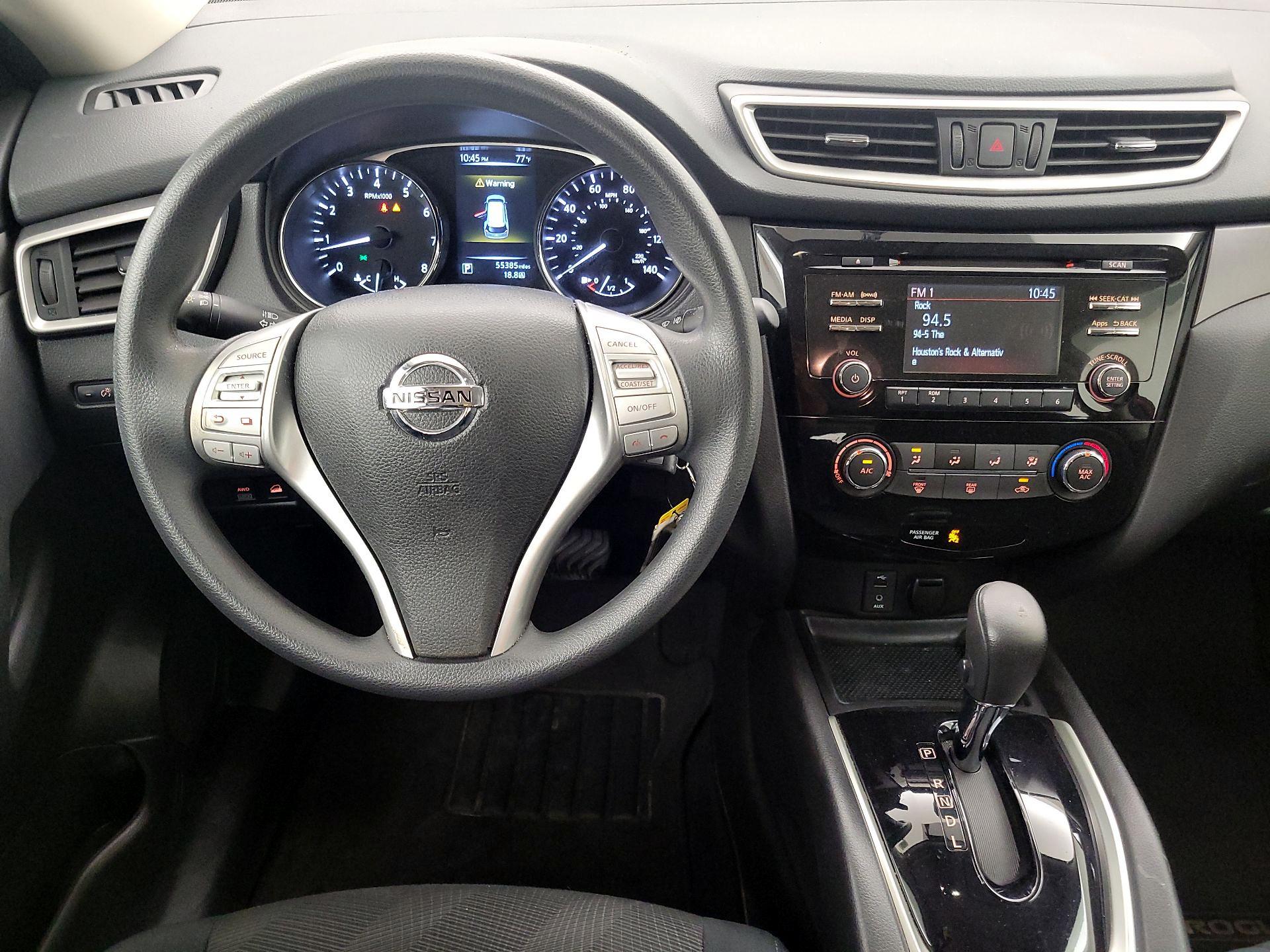 Thumbnail: 2015 Nissan Rogue - 10