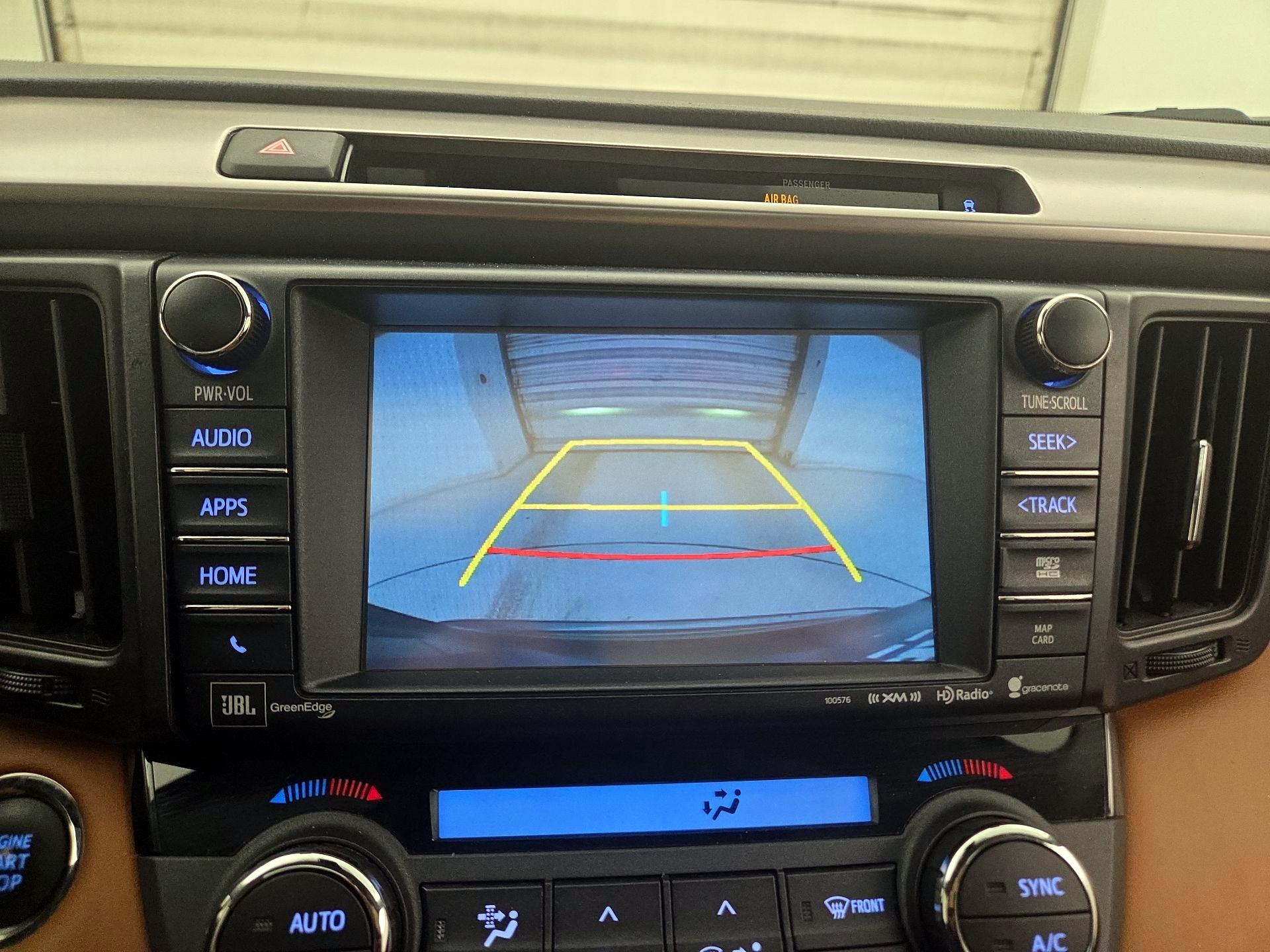 Thumbnail: 2016 Toyota RAV4 - 14