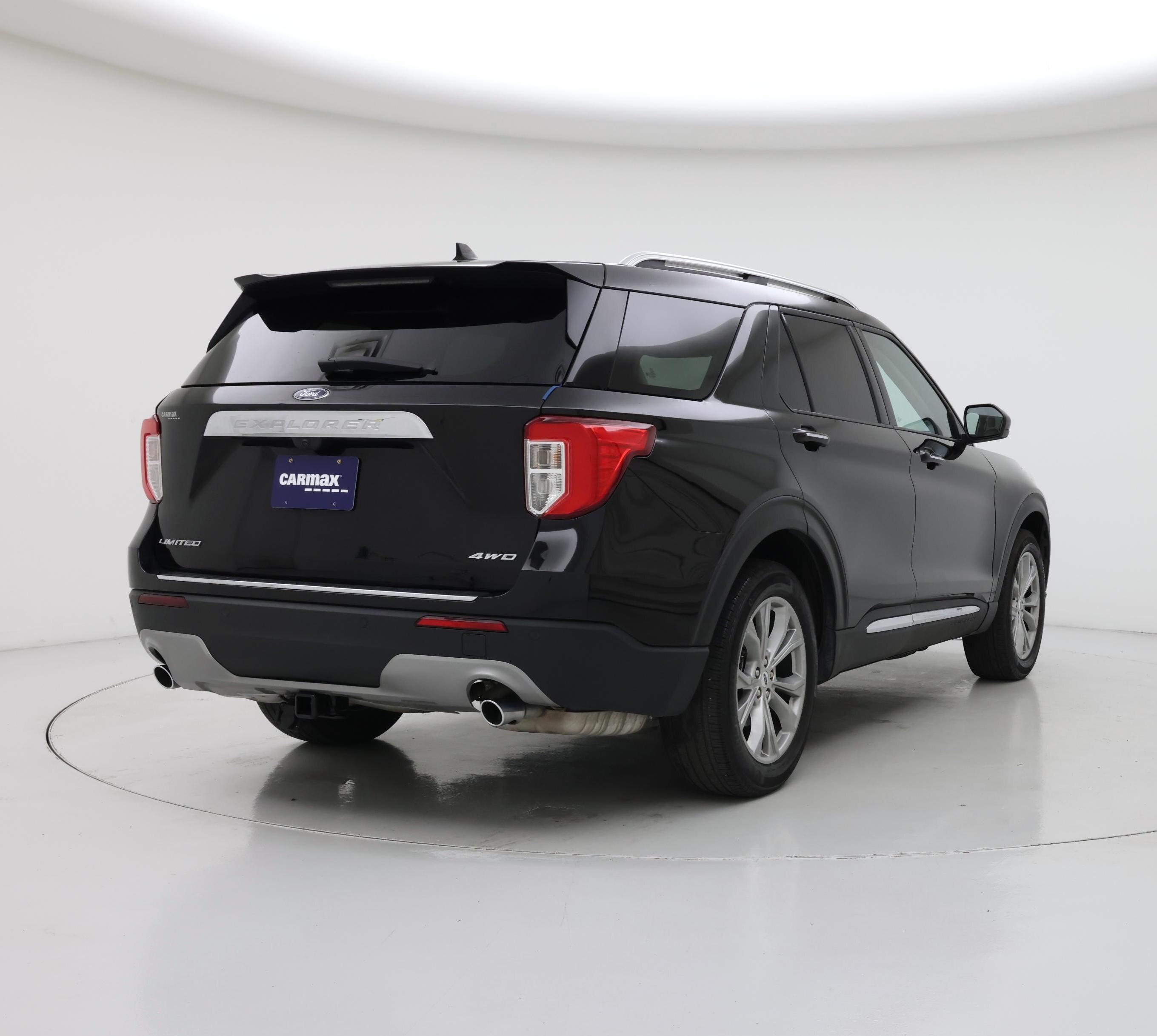 Thumbnail: 2023 Ford Explorer - 8